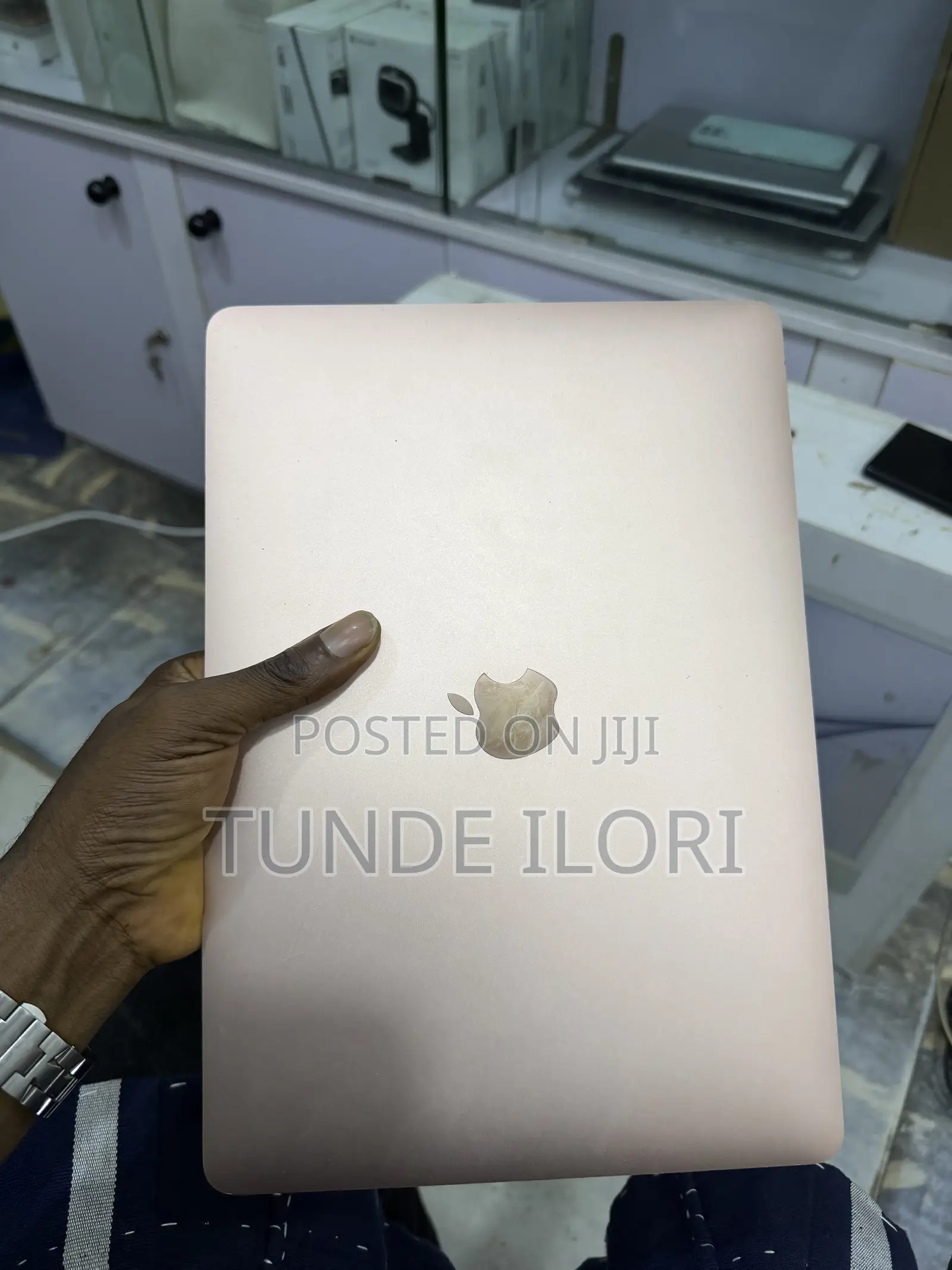Laptop Apple MacBook Air 2020 8GB Intel Core i5 SSD 512GB