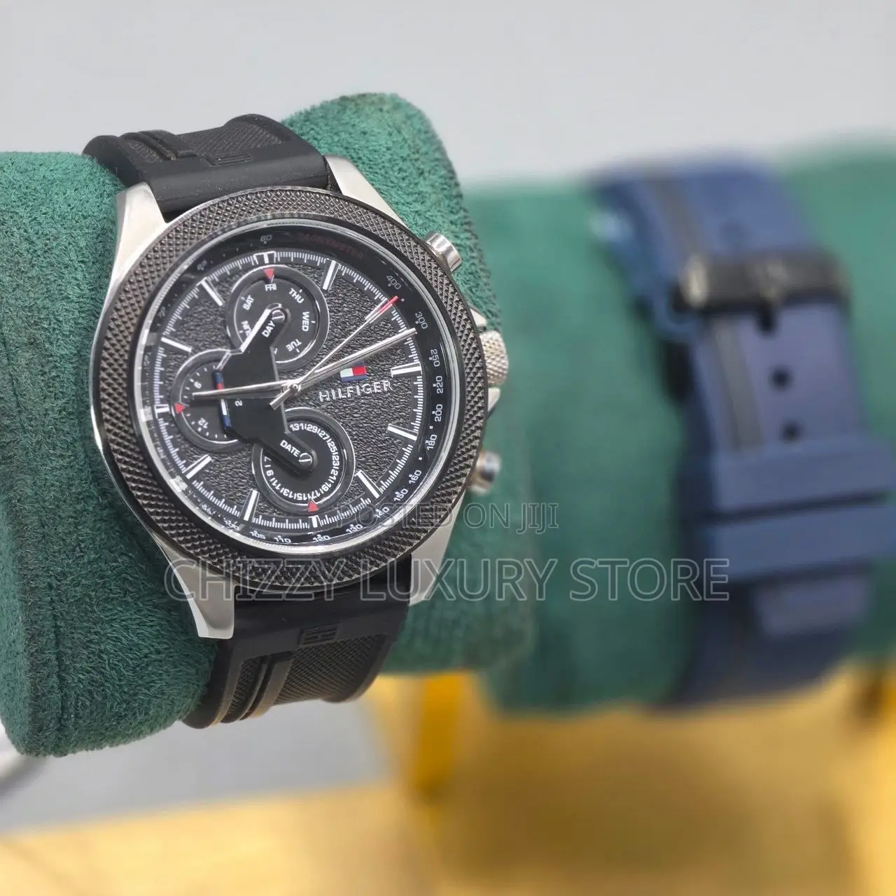 Tommy Hilfiger Quality Luxury Men Water Resistant Wristwatch
