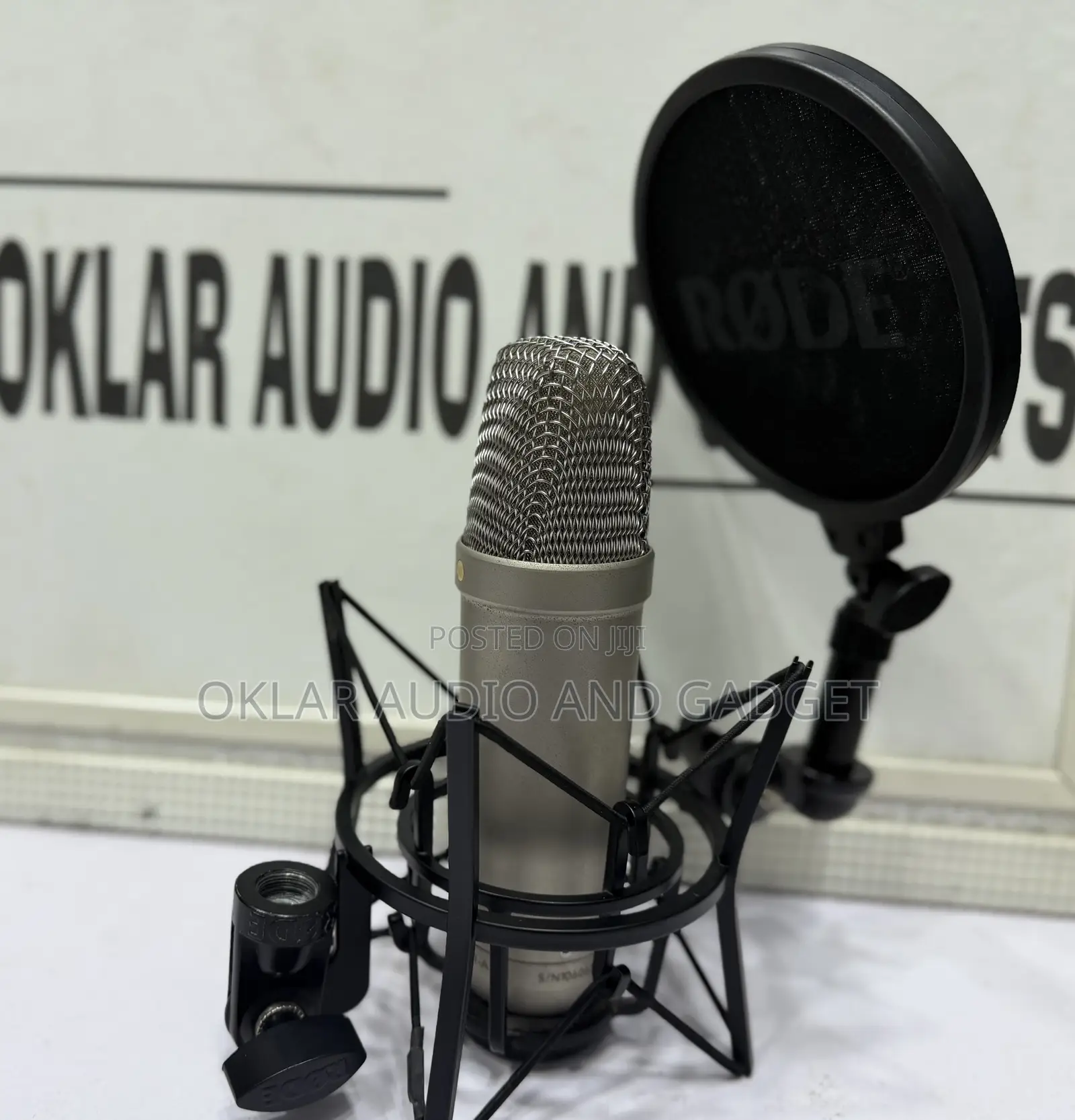 Rode Nt1-a Condenser Microphone