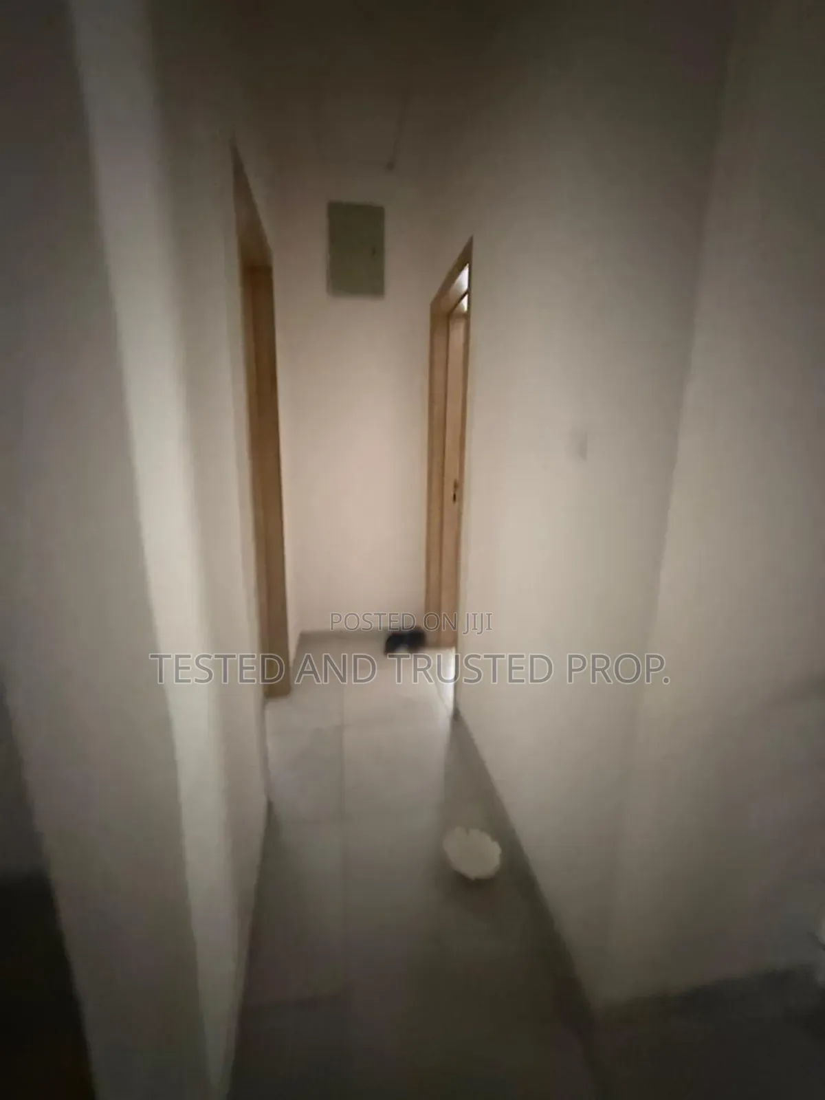 1bdrm Shared Apartment in Orchid Road, Chevron for rent