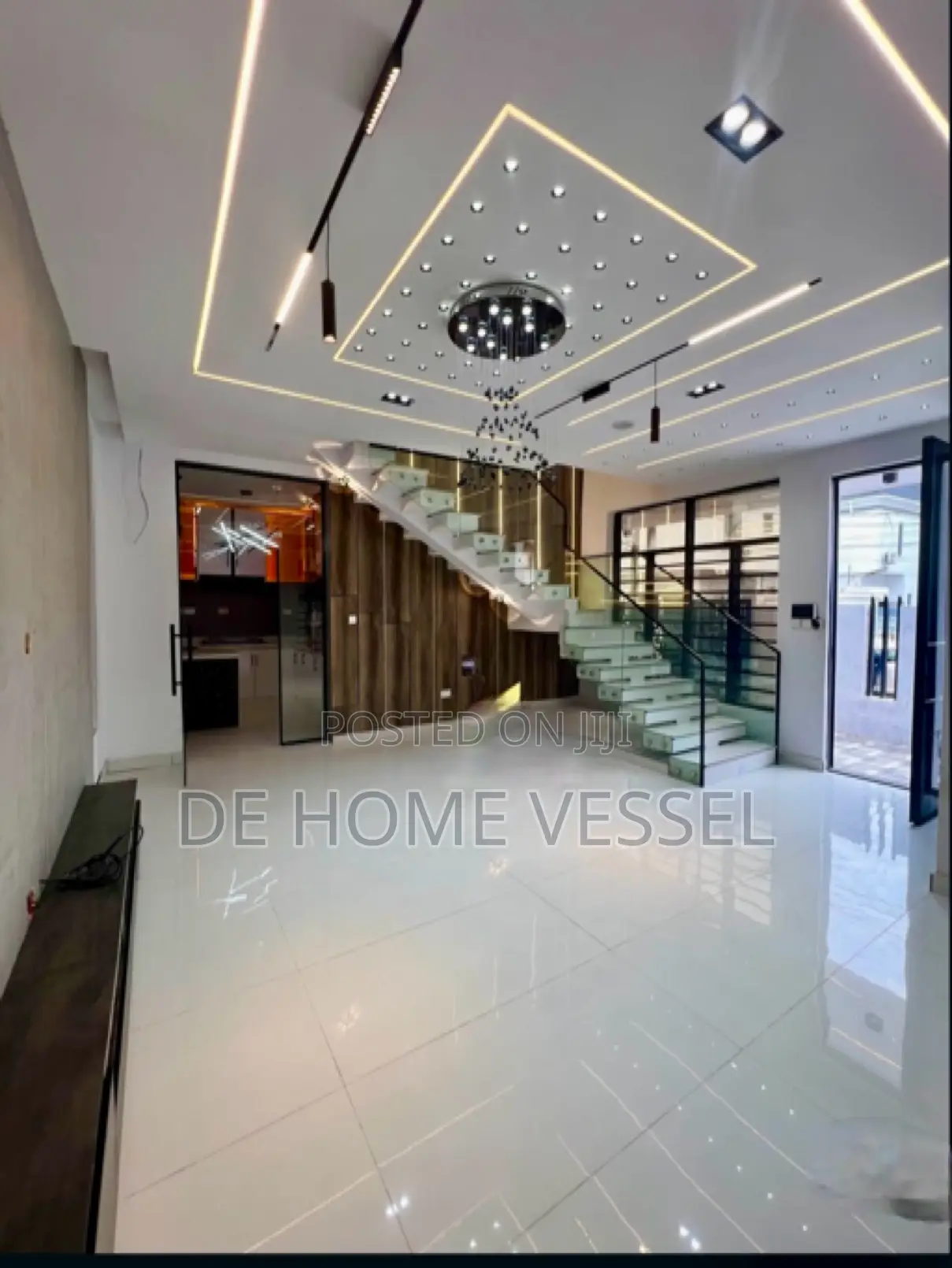 4bdrm Duplex in Ikota for sale