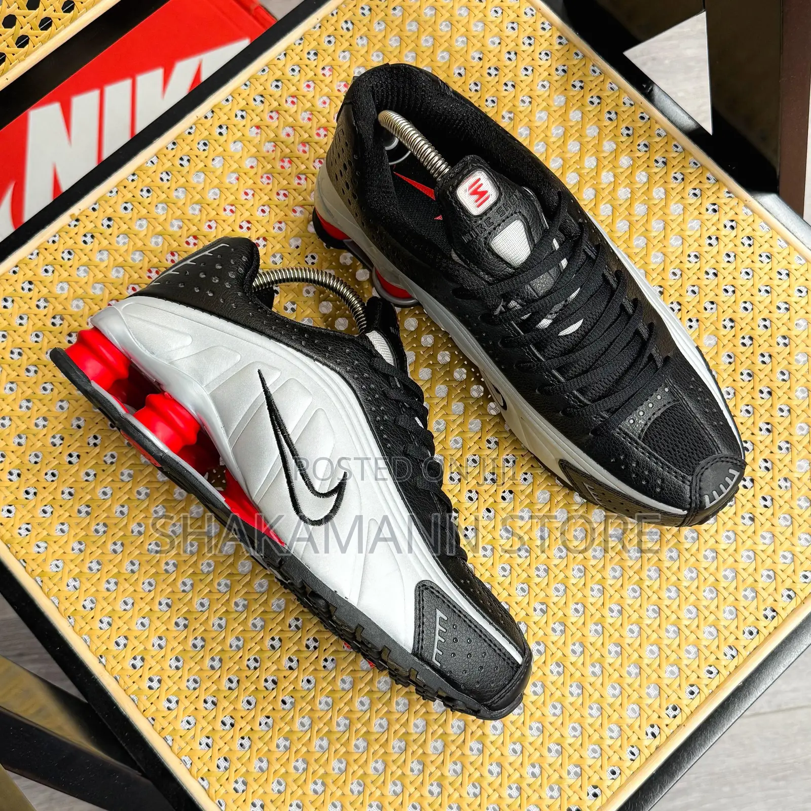 High Quality Air Max Shox First Grade