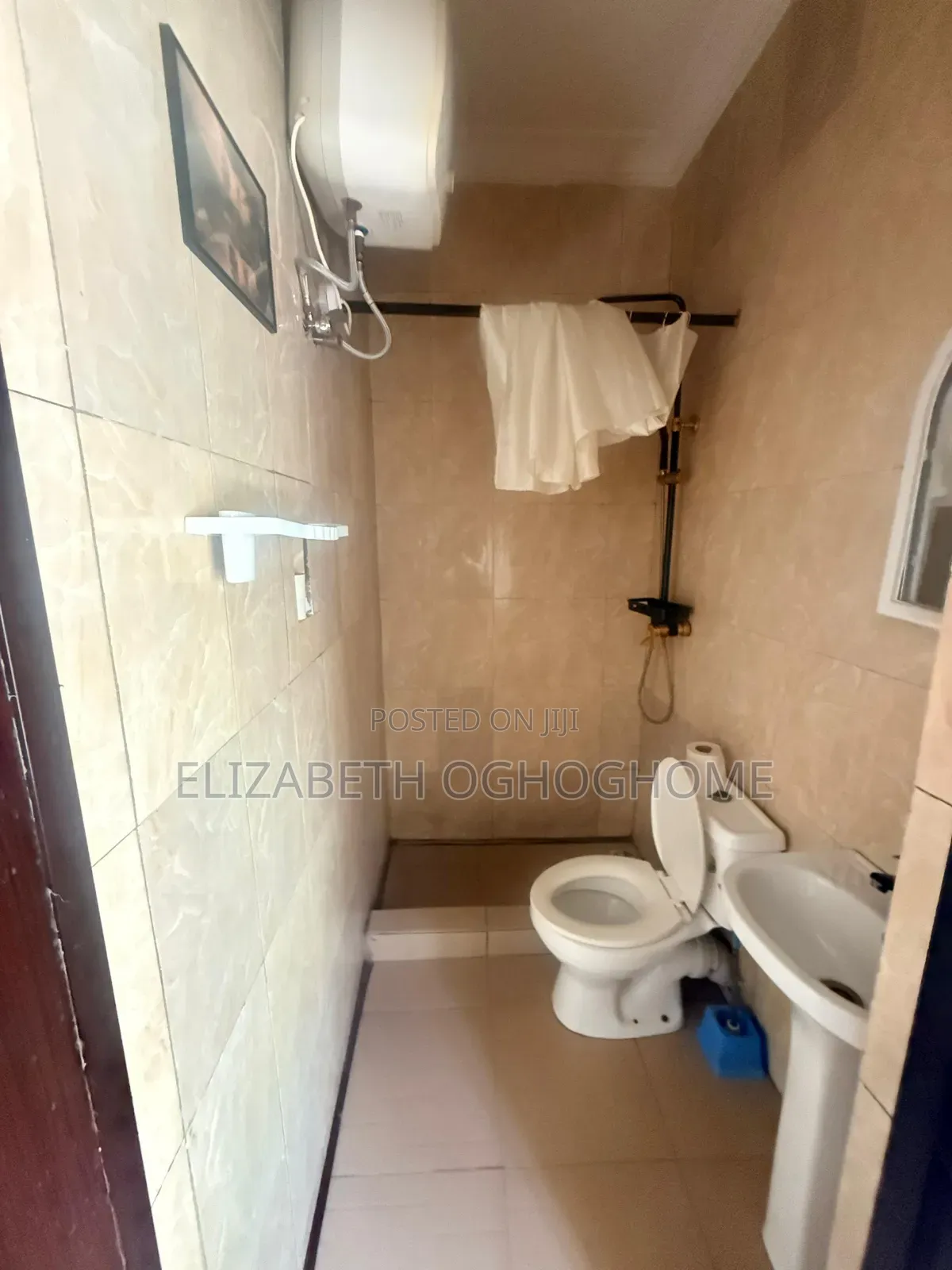 Furnished 4bdrm Duplex in Ikate for rent
