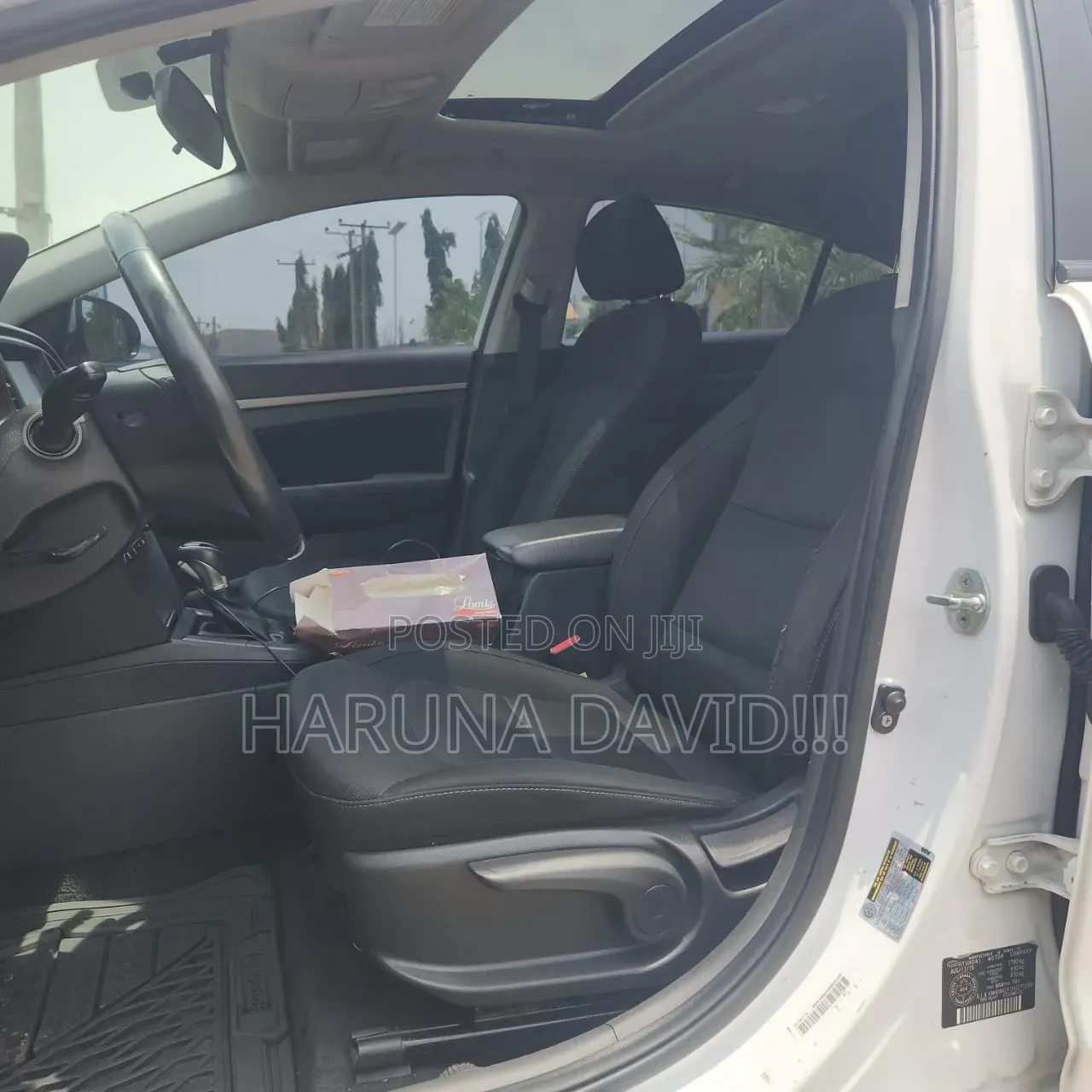 Hyundai Elantra 2017 White