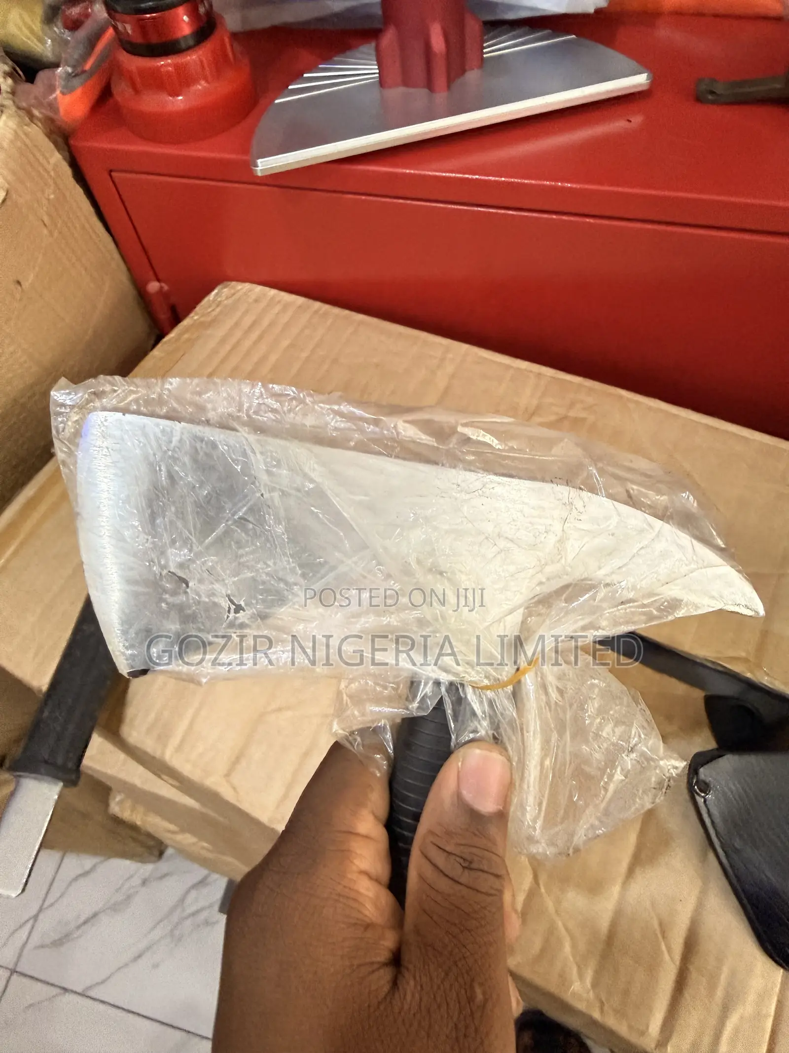 Electrical Insulated / Electrician Safety Axe.