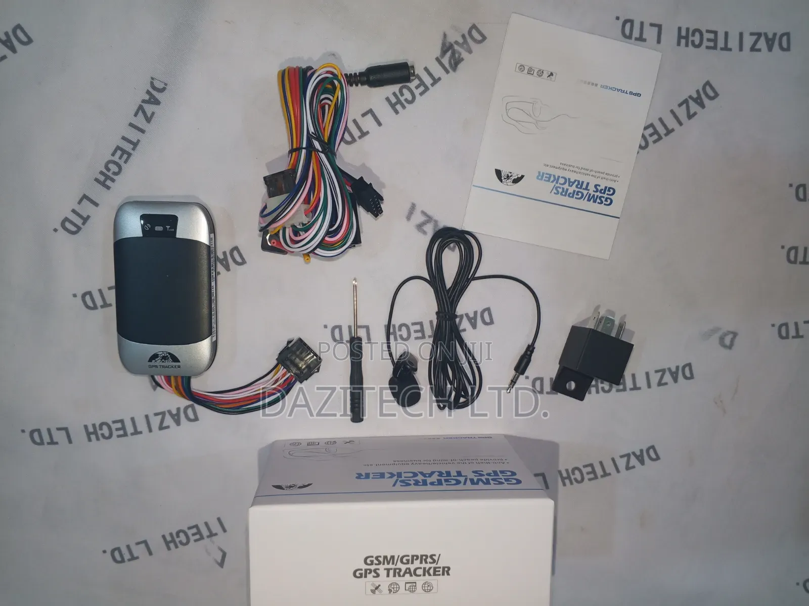 GSM/GPRS/GPS Tracker
