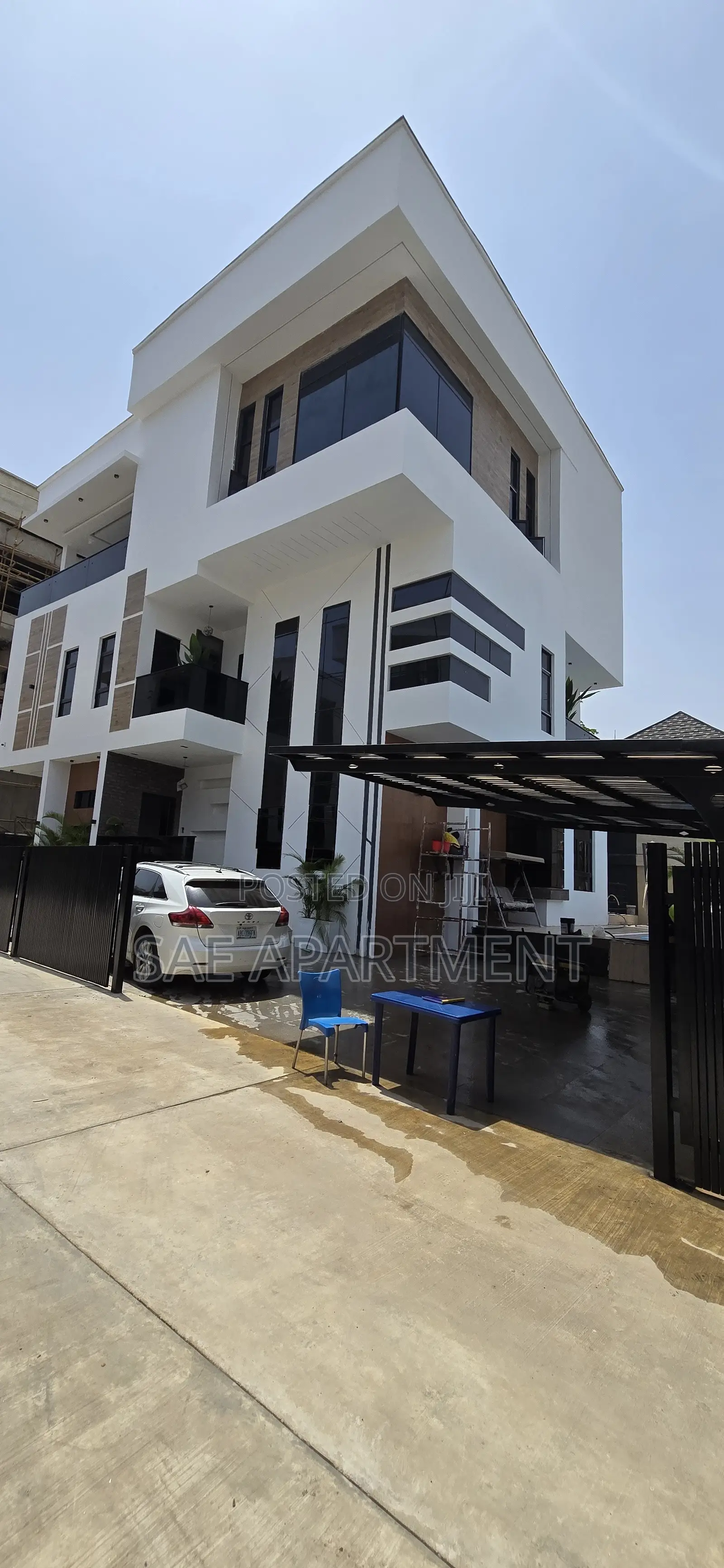 5bdrm House in Asokoro Hills for sale