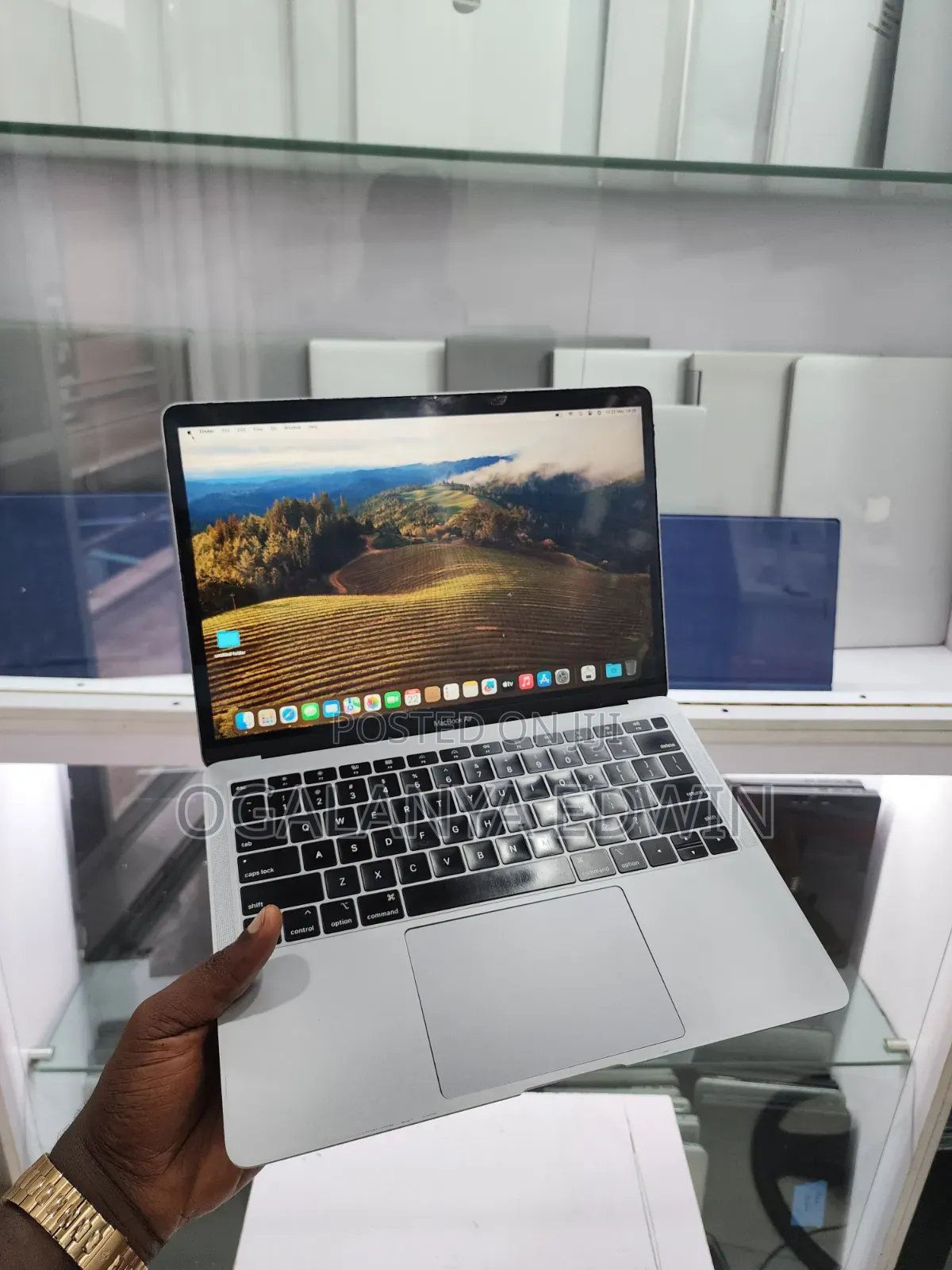 Laptop Apple MacBook Air 2019 8GB Intel Core i5 SSD 256GB