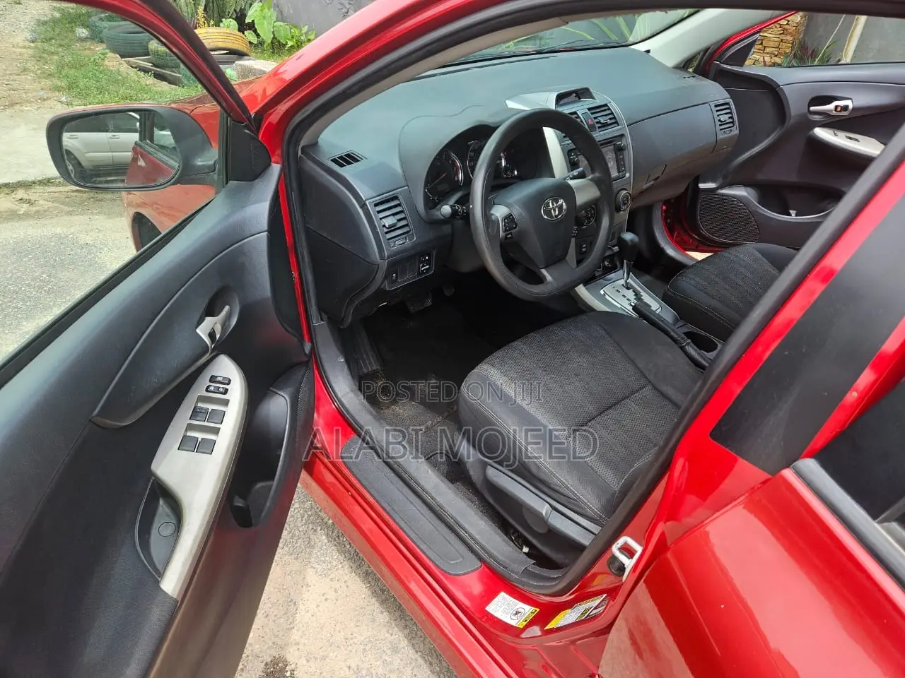 Toyota Corolla S Special Edition 4dr Sedan (1.8L 4cyl 4A) 2013 Red