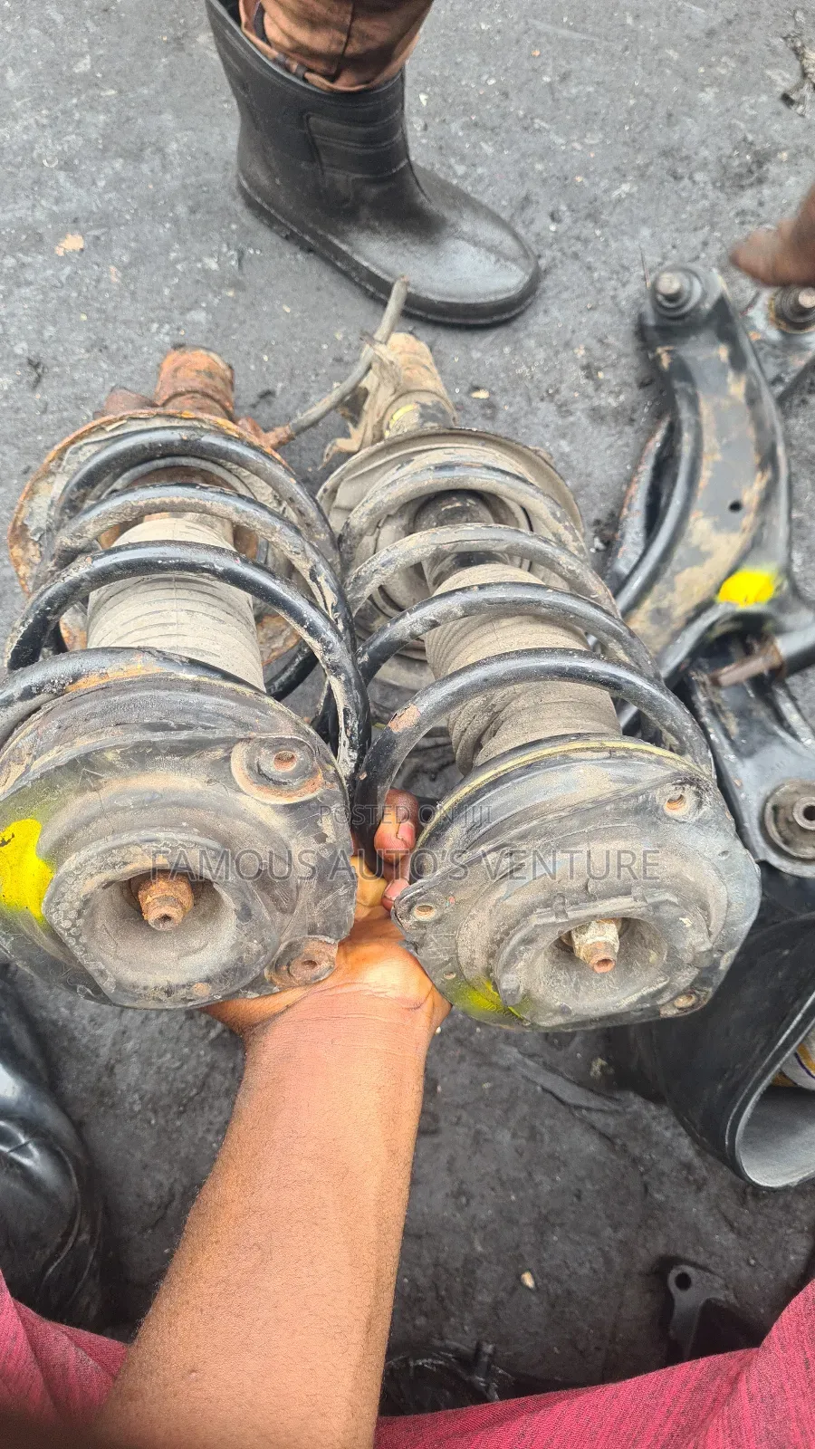 Shock Absorber Nissan Rogue 2008