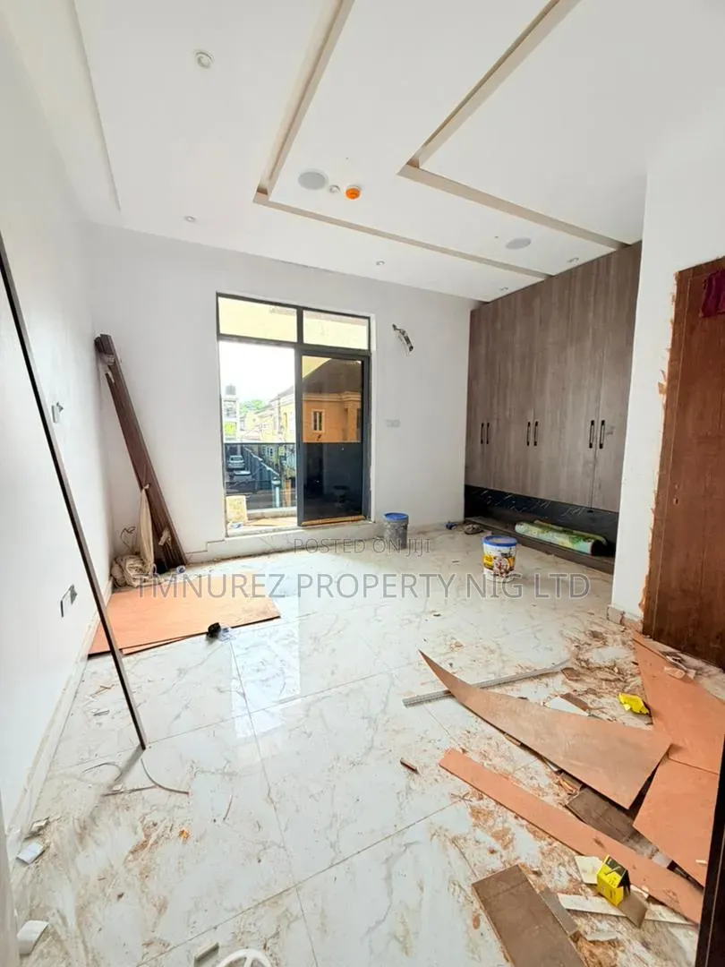 4bdrm Duplex in Ikeja GRA for sale