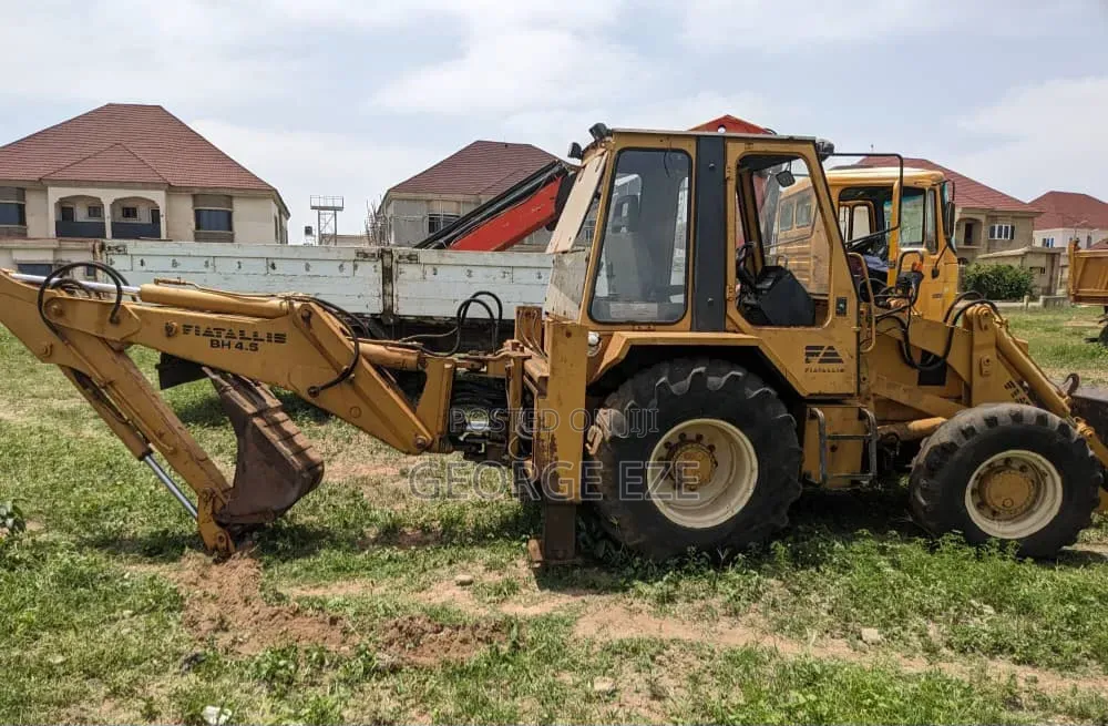 Foreign Used Escavator