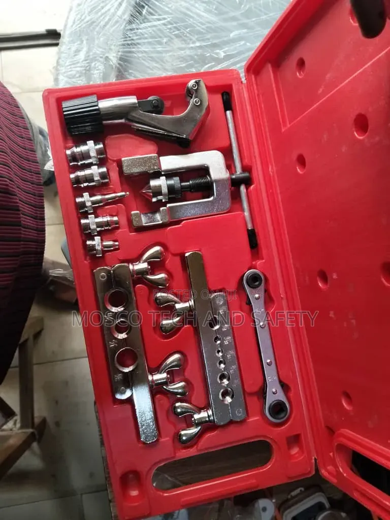 Flaring Tool Set (Pipe Tube Flaring Kit)