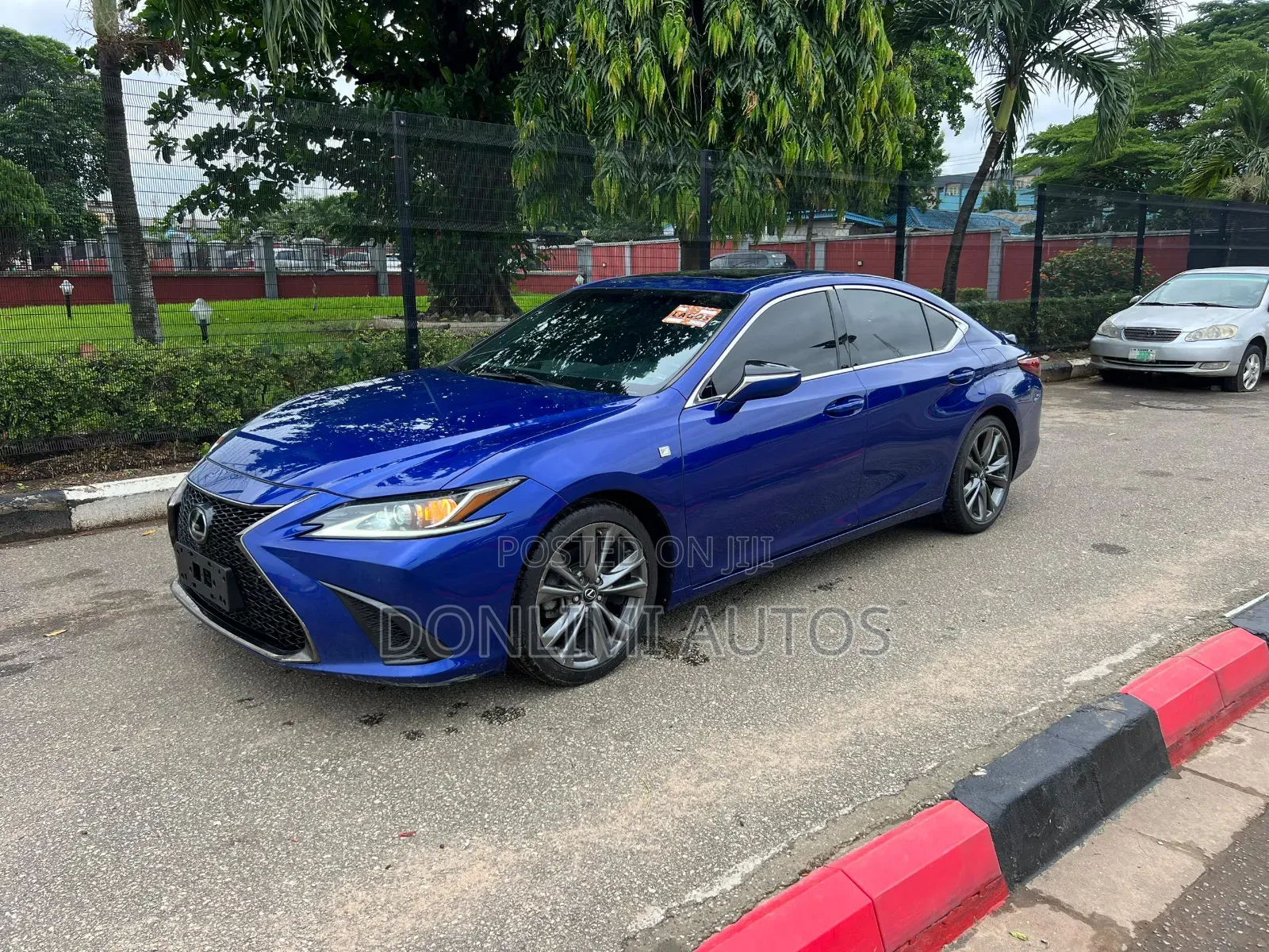 Lexus ES 350 F Sport 2021 Blue