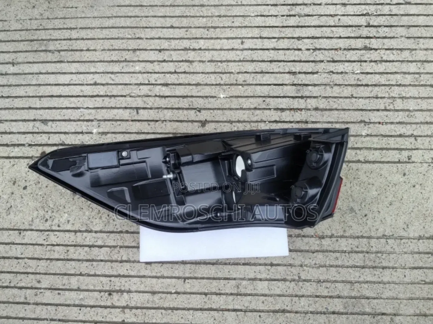 High Quality Certified Brand New Rear Boot Light Corolla Cross 2024