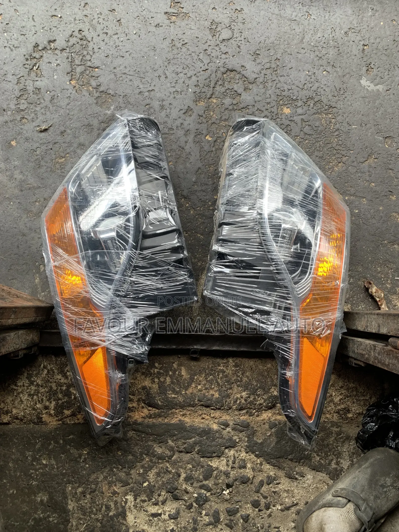 Headligh Ford Explorer Non-Charger 2013