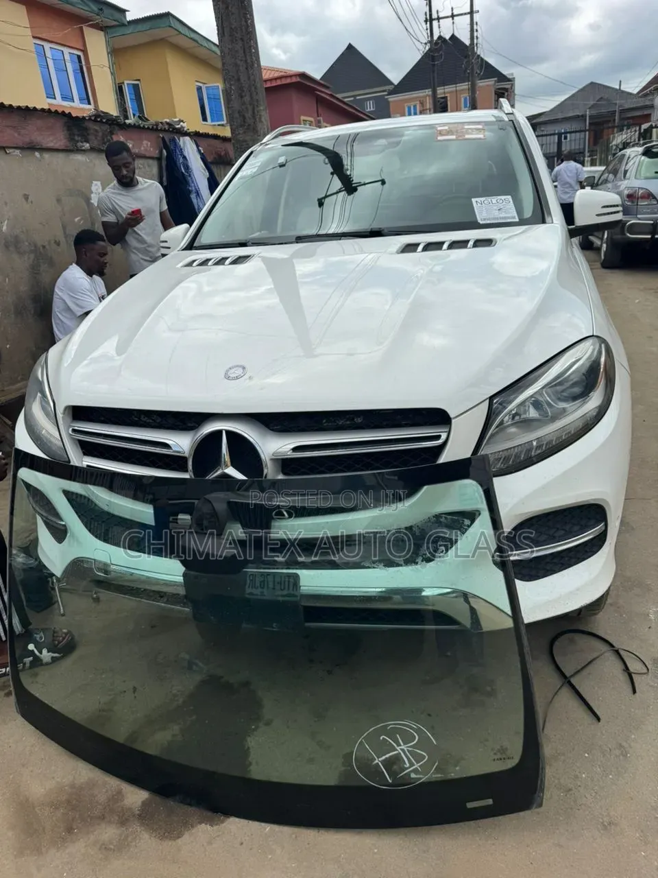 Gle350 2016 Windscreen Glass Available Installed at Chimatex