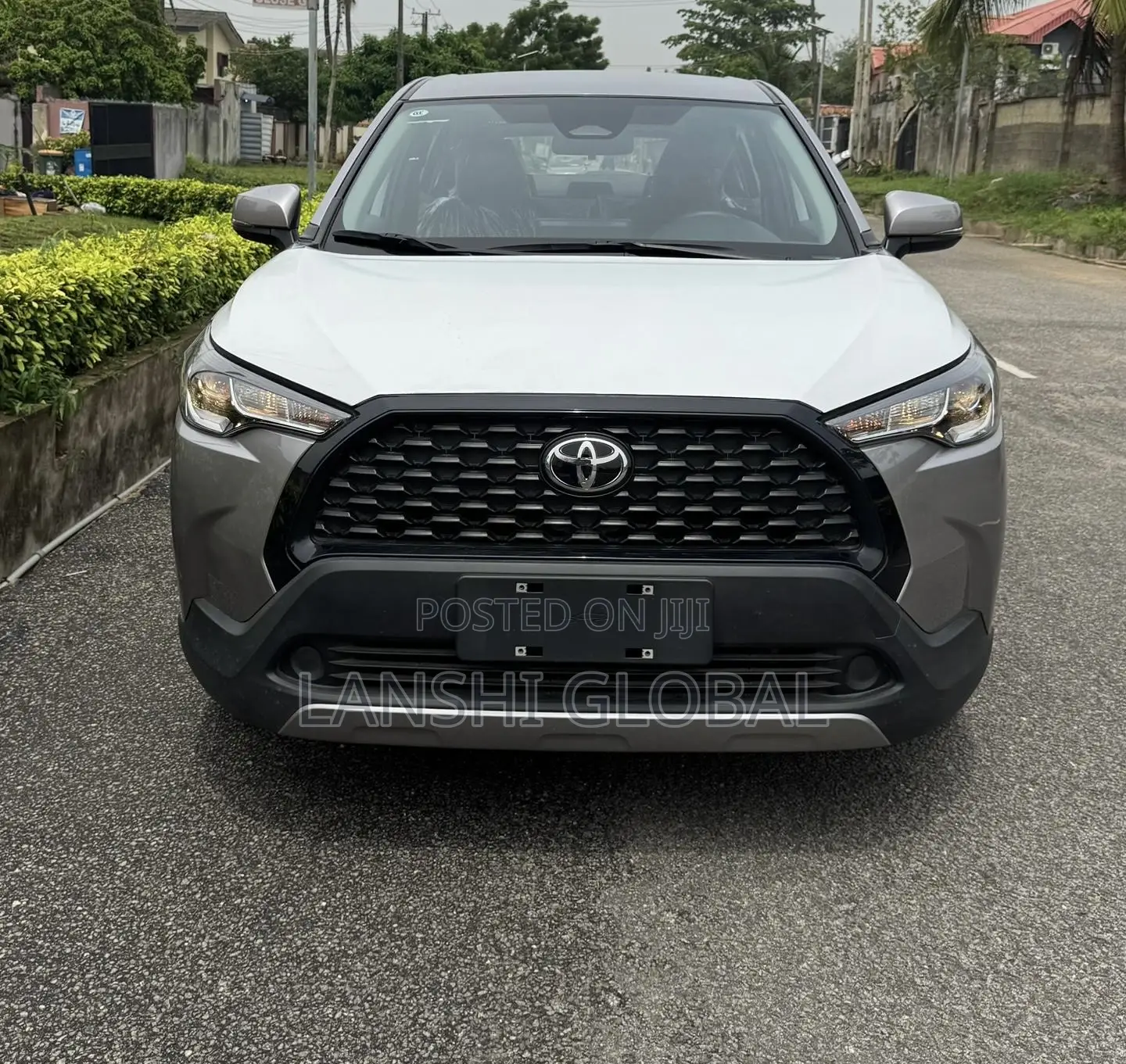 Toyota Corolla Cross LE 2025 Gray