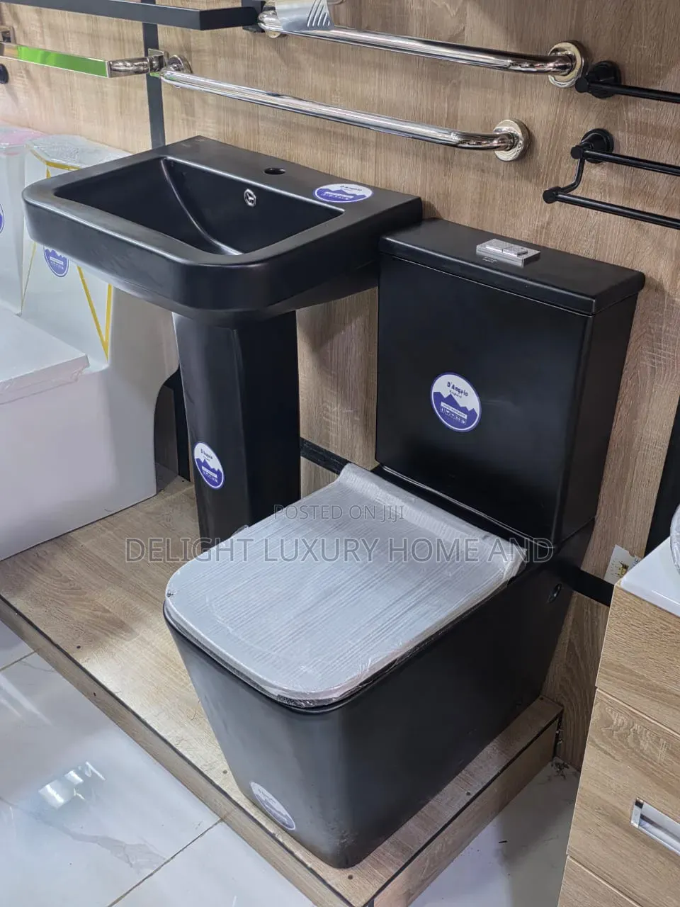 Black Master Wc With Basin and Pedestal Complete Set