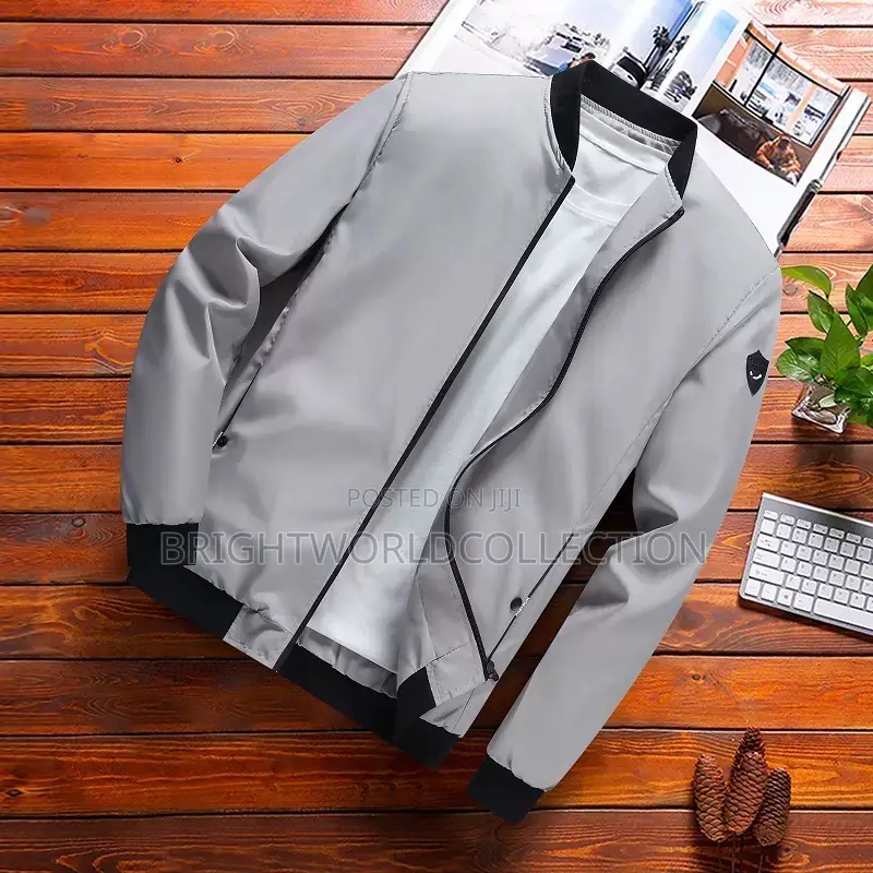Men's Jacket Light Weight Autumn Solid Color Coat Men Wear Jacket