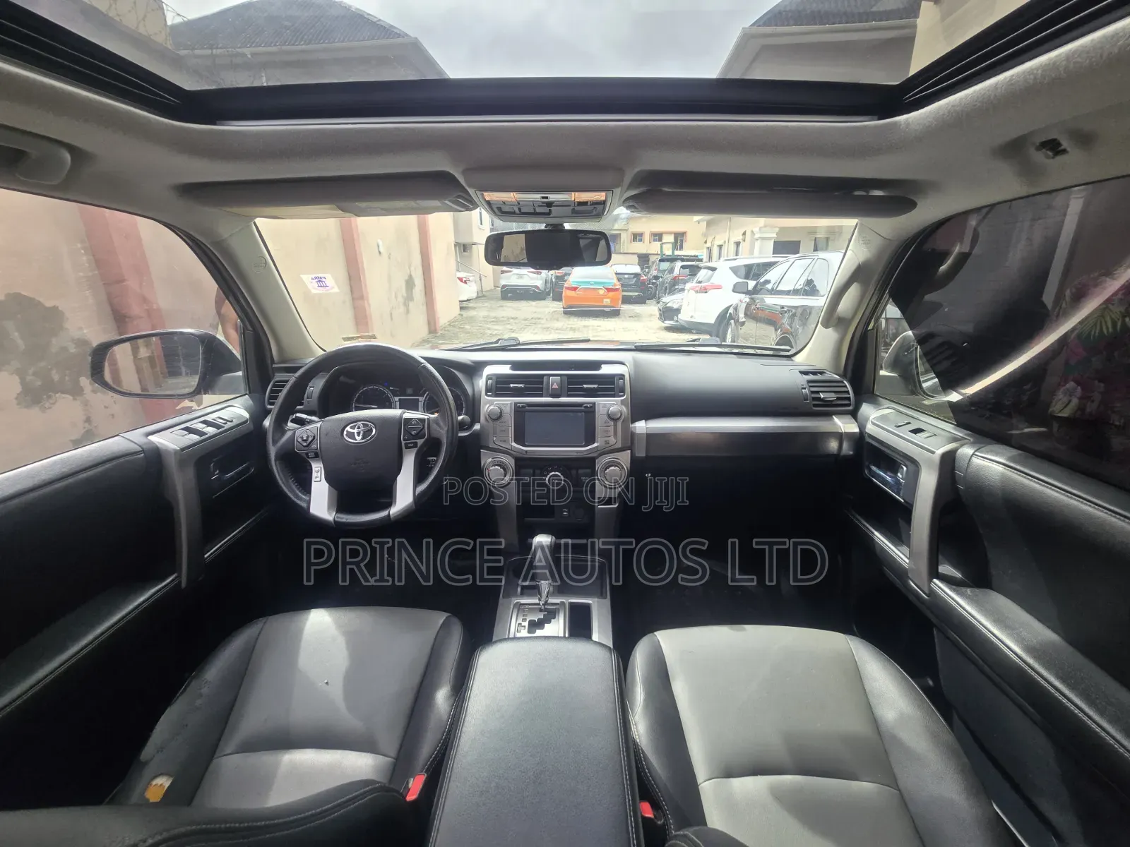 Toyota 4-Runner SR5 4dr SUV (4.0L 6cyl 5A) 2015 Gray