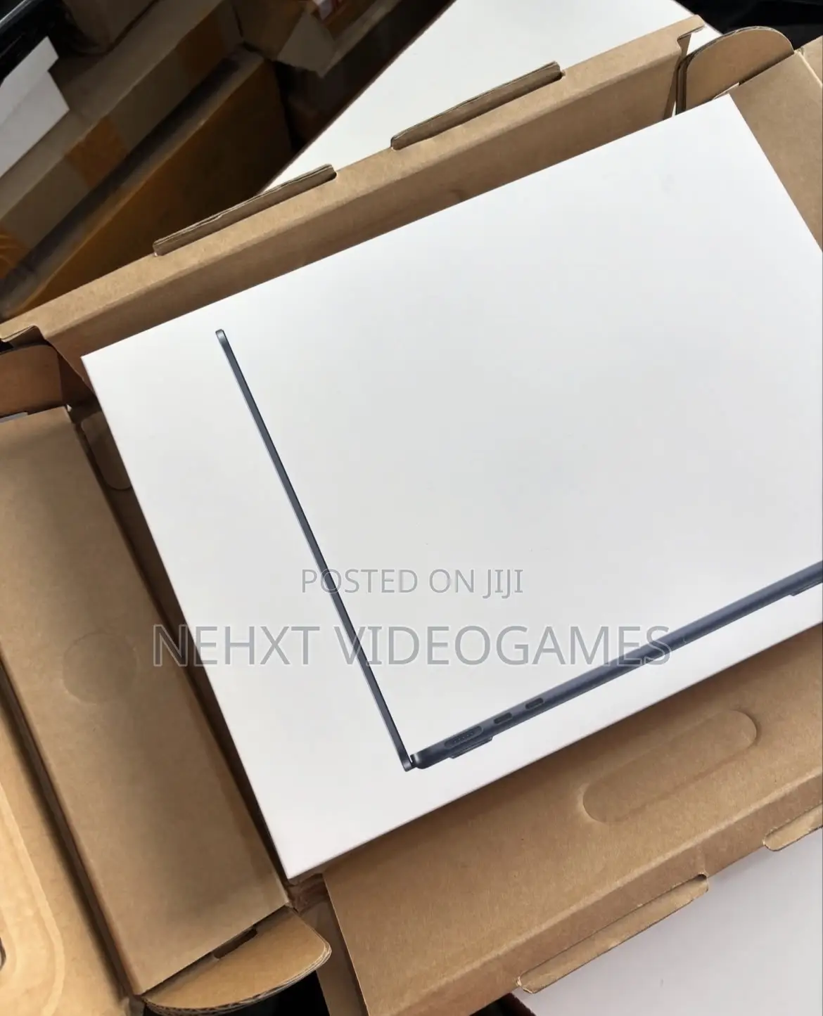 New Laptop Apple MacBook Air 2026 M5 16GB Apple M5 SSD 512GB