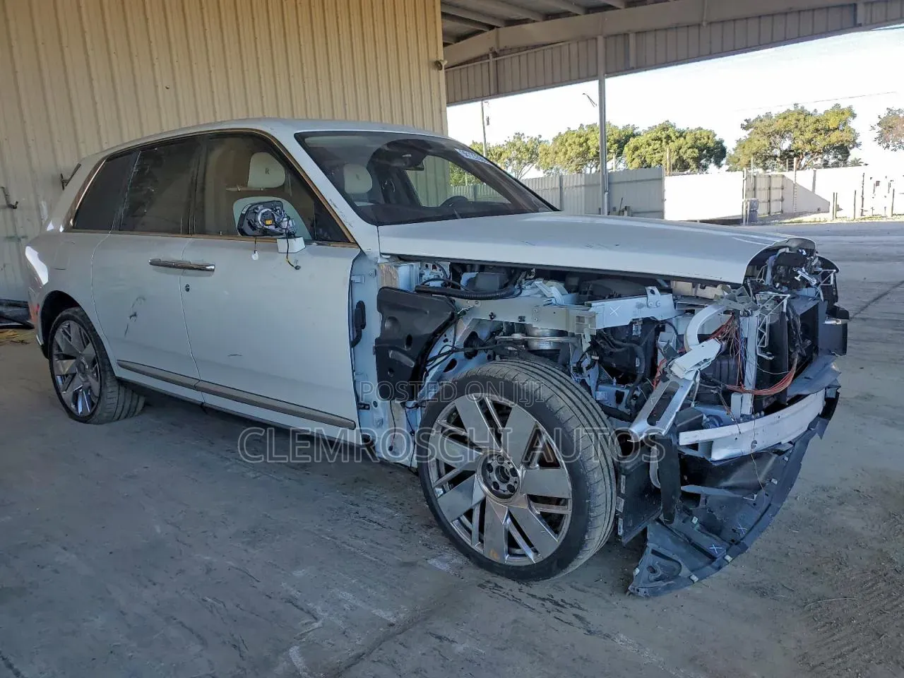 High Quality Certified Complete Replacement Parts Rolls Royce Cullinan