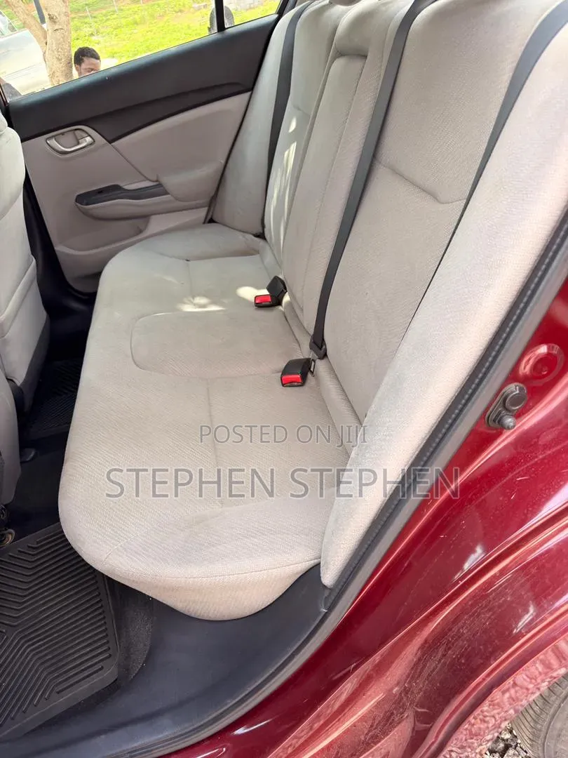 Honda Civic LX Sedan 2012 Red