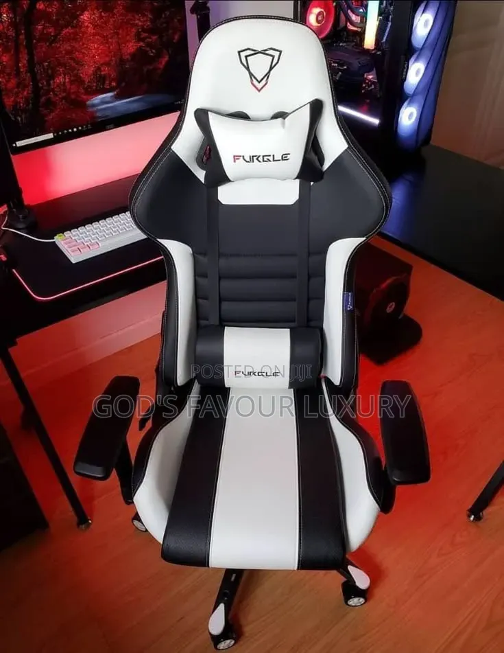 Classic Gaming/Studio Chair [360° Rotation]