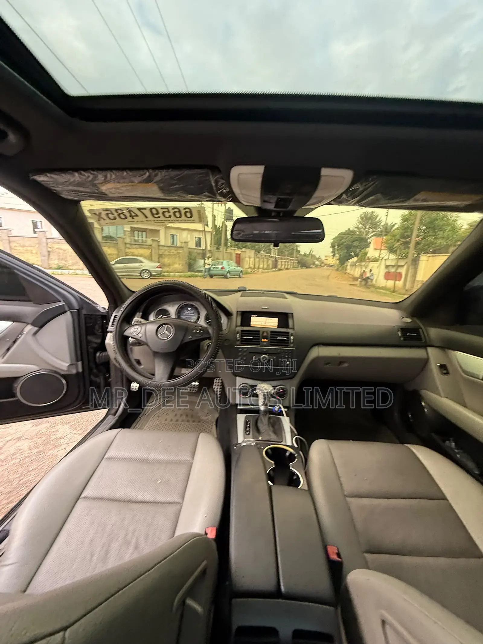 Mercedes-Benz C300 2009 Black