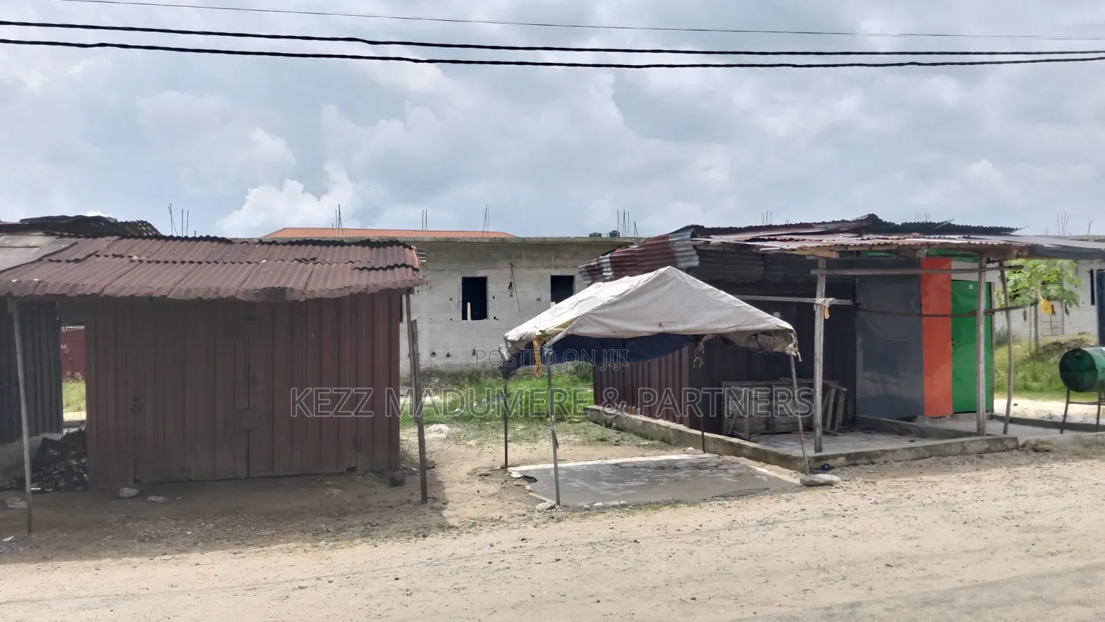 For Sale : 1 Plot on Sars Major Road , Ph