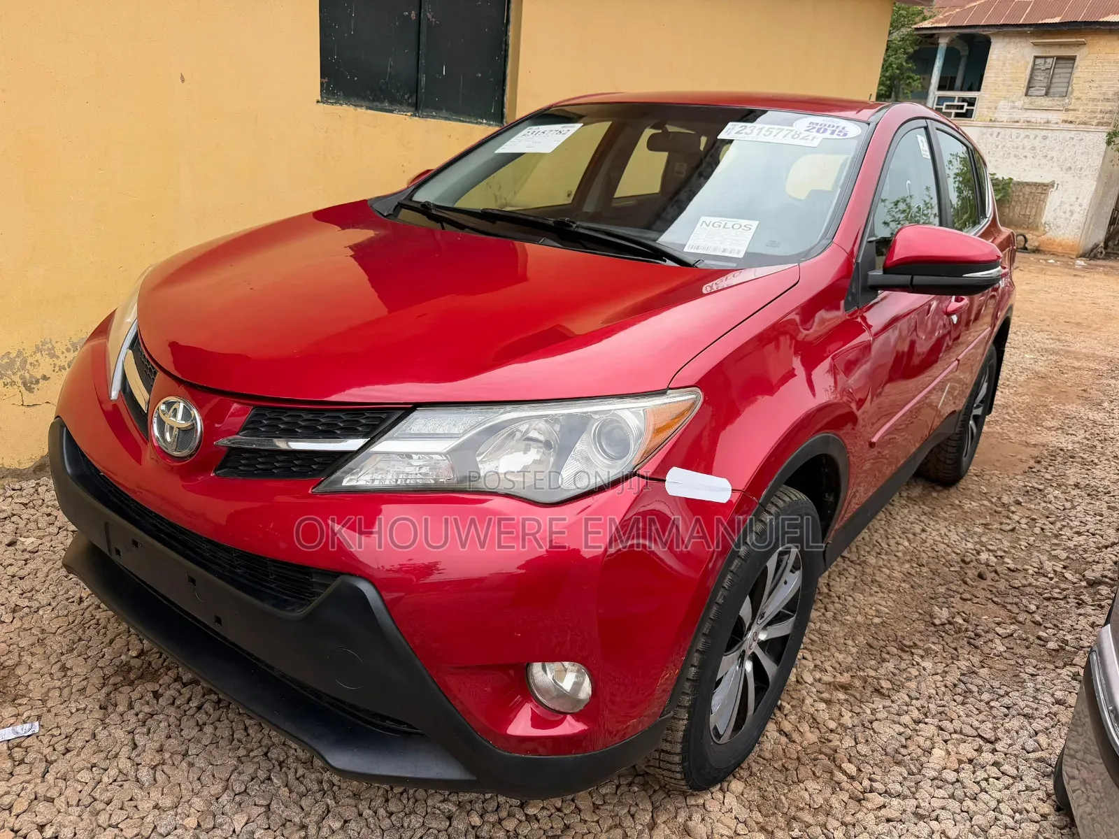 Toyota RAV4 LE 4dr SUV (2.5L 4cyl 6A) 2015 Red