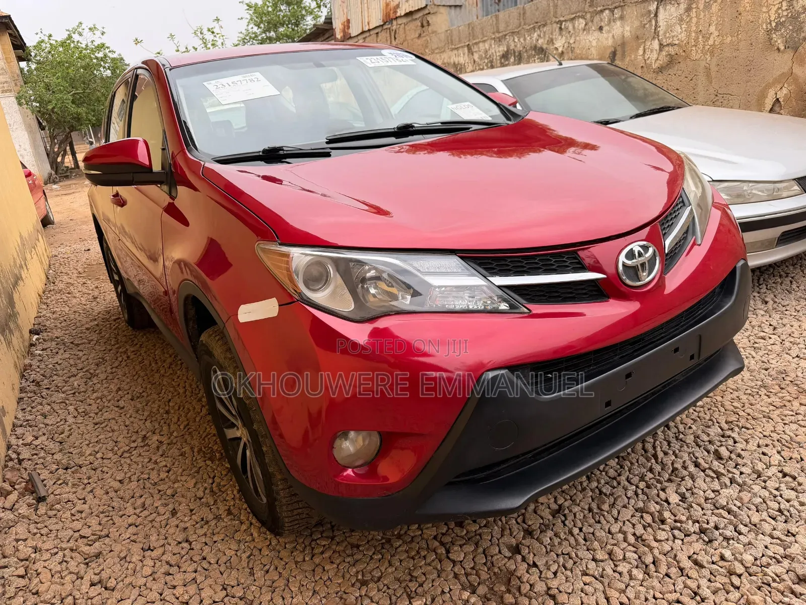 Toyota RAV4 LE 4dr SUV (2.5L 4cyl 6A) 2015 Red
