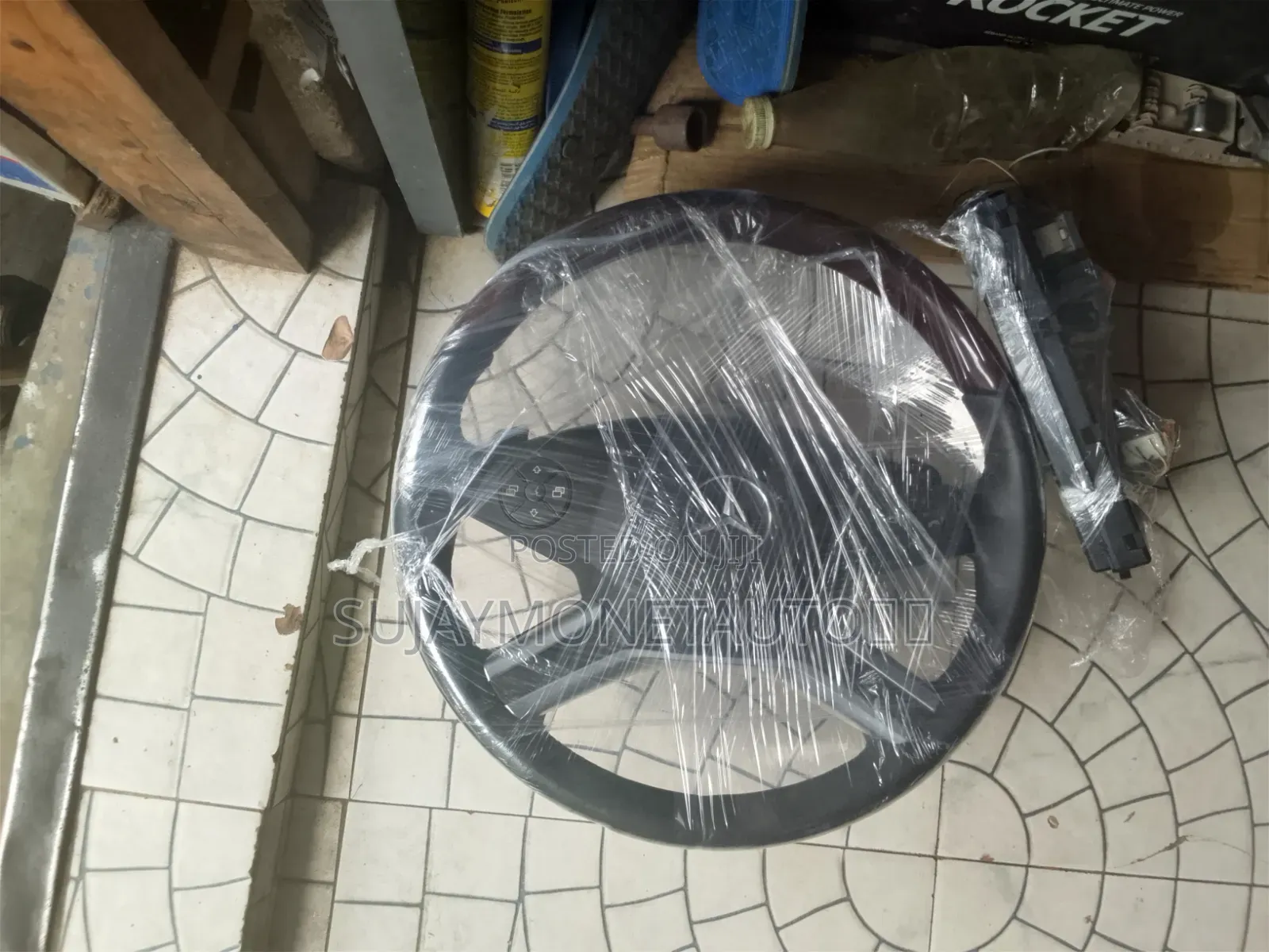 Mercedes Benz Ml/Gl 164/ 204 Steering Wheel 2010