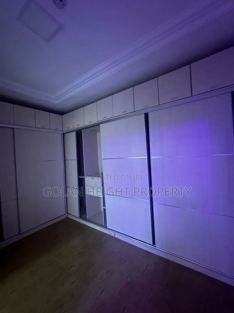 4bdrm Townhouse / Terrace in Diplomatic City Zone, Katampe Extension