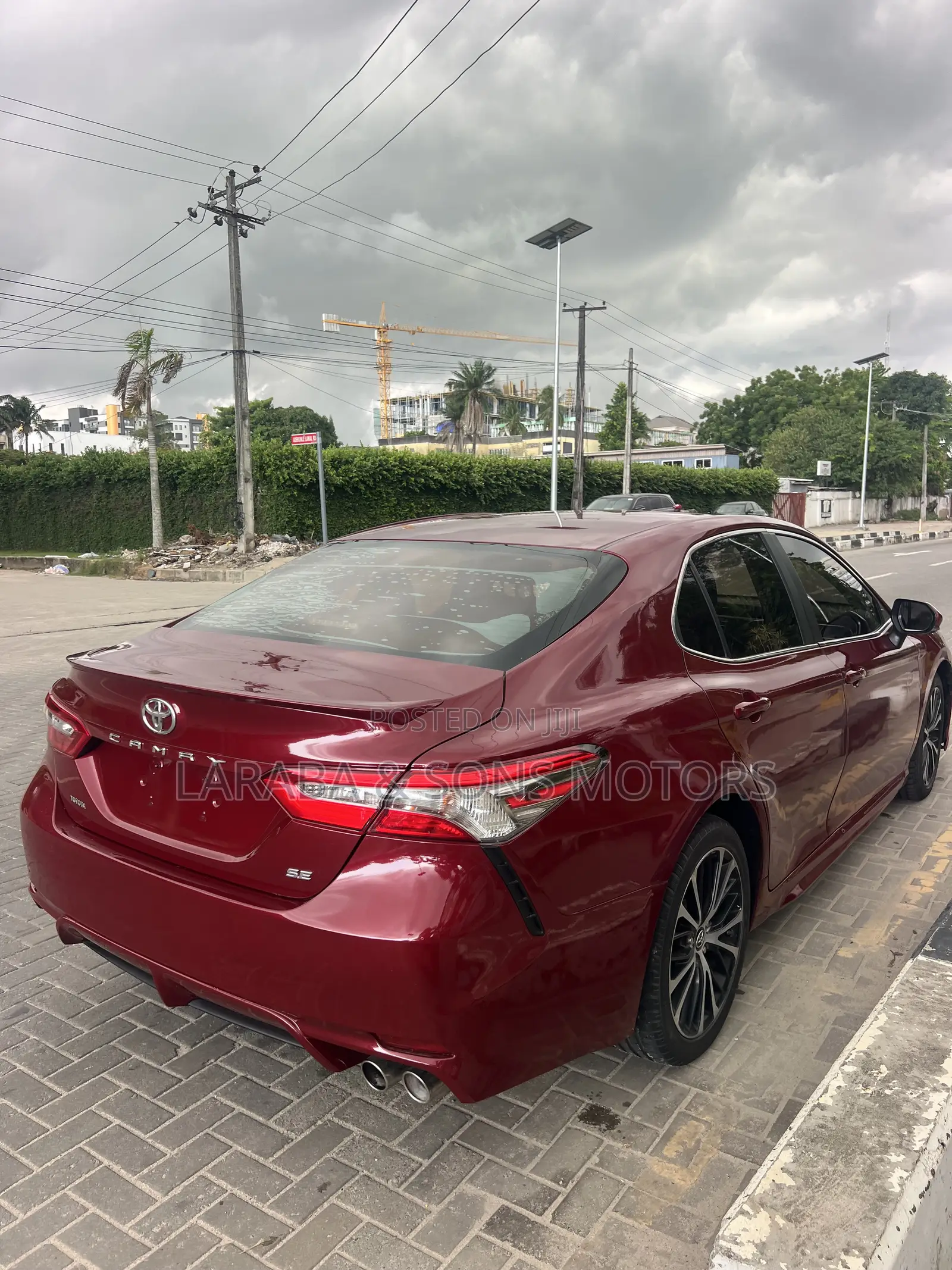 Toyota Camry SE (2.5L 4cyl 8A) 2019 Red