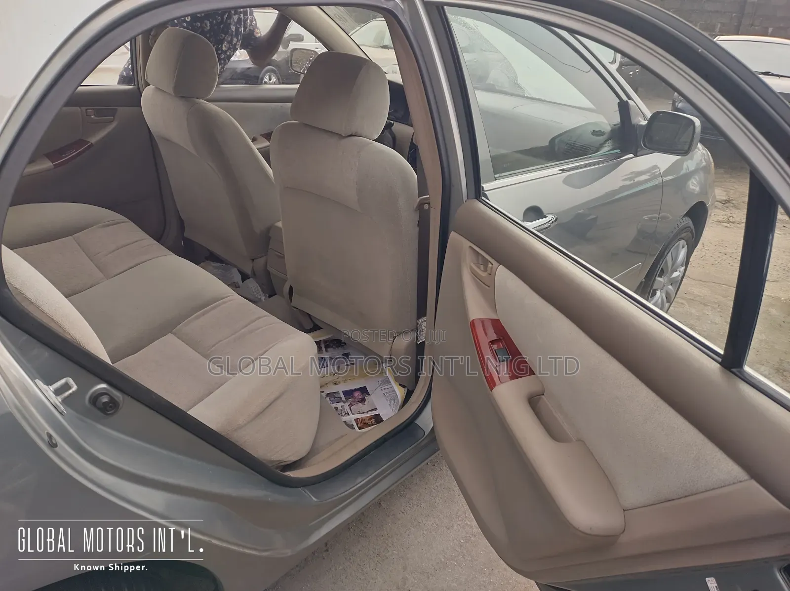 Toyota Corolla Le 2004.