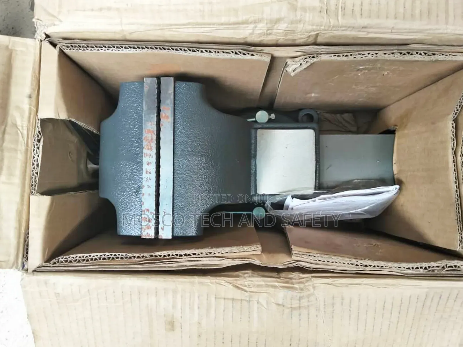 Table Vice (Heavy Duty Bench Vice)