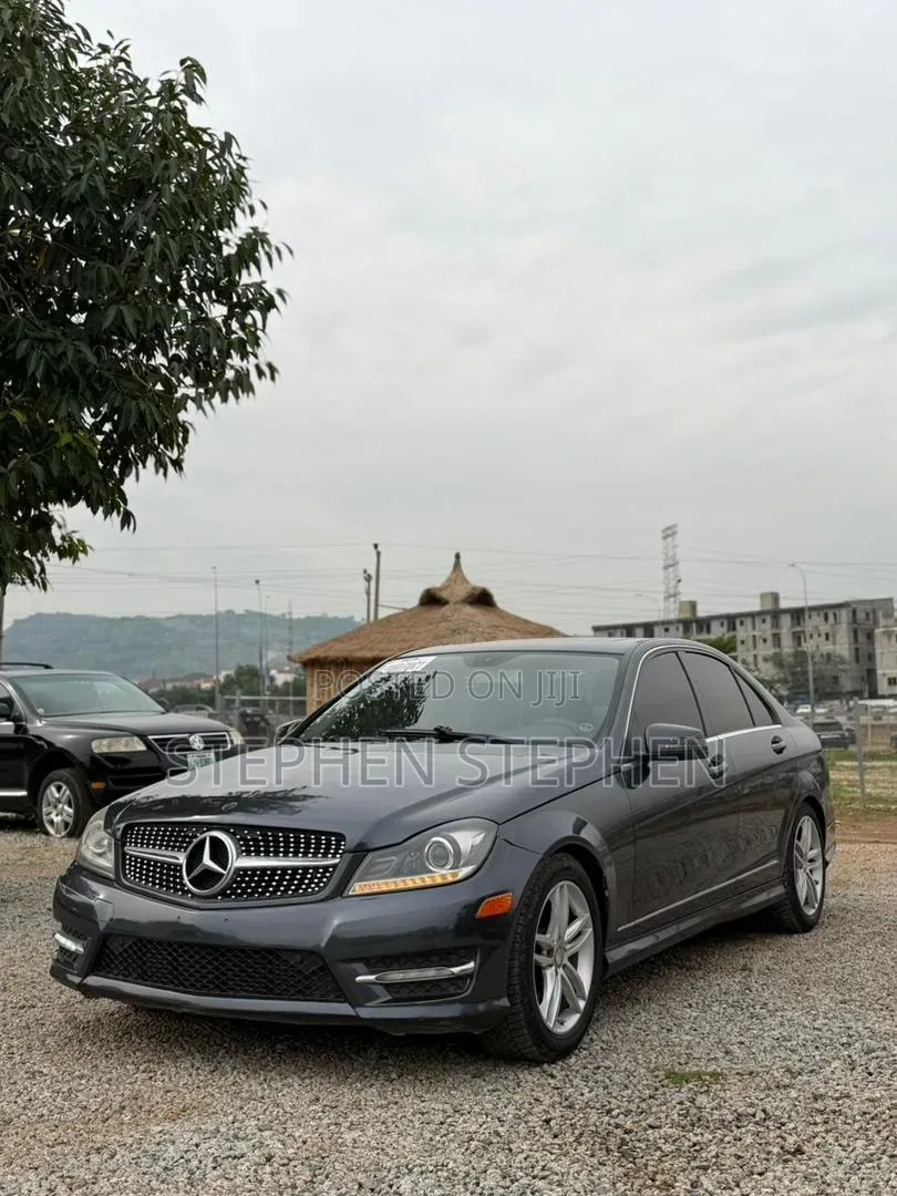 Mercedes-Benz C250 2013 Gray