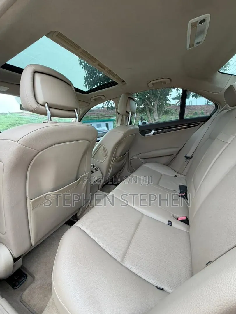 Mercedes-Benz C250 2013 Gray
