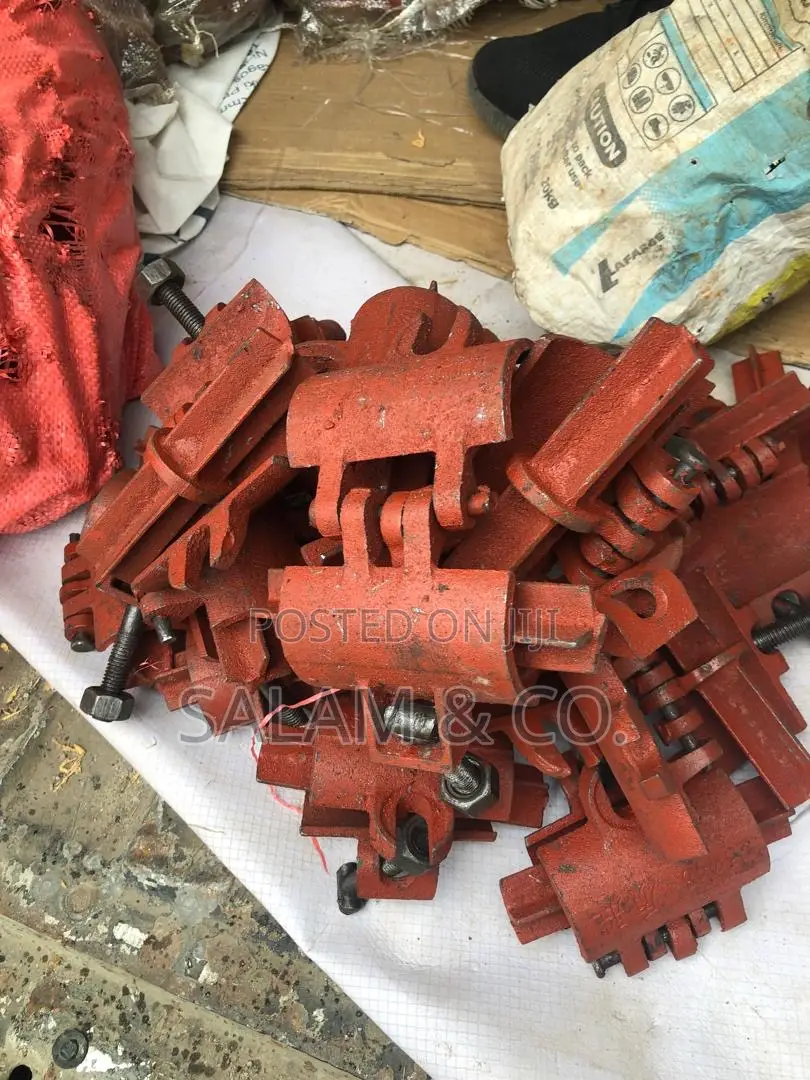 Heavy-Duty Scaffolding Joint Couplers – Adjustable Steel Clamp