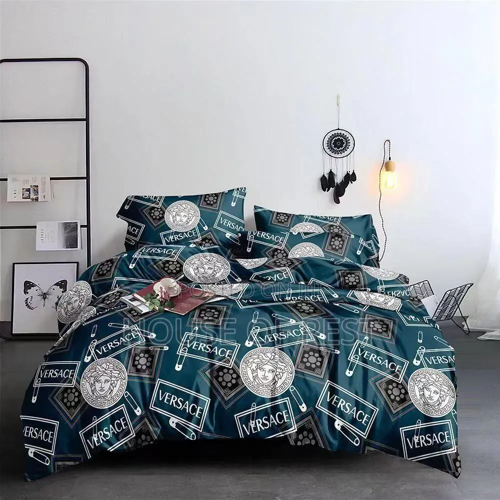 Quality Duvet Set, Beautiful Pattern 4.5 by 6