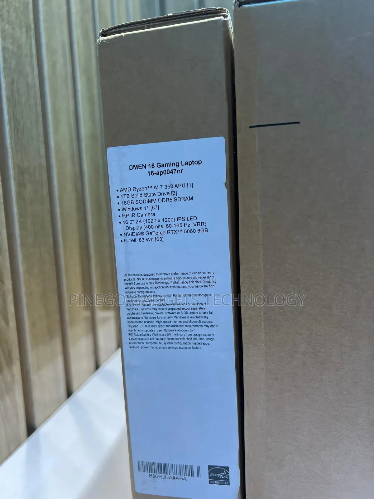 New Laptop HP Omen Slim 16GB AMD Ryzen 7 SSD 1T