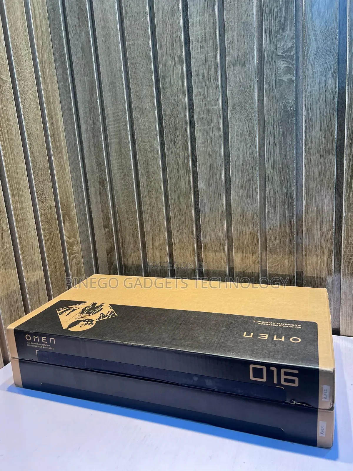 New Laptop HP Omen Slim 16GB AMD Ryzen 7 SSD 1T