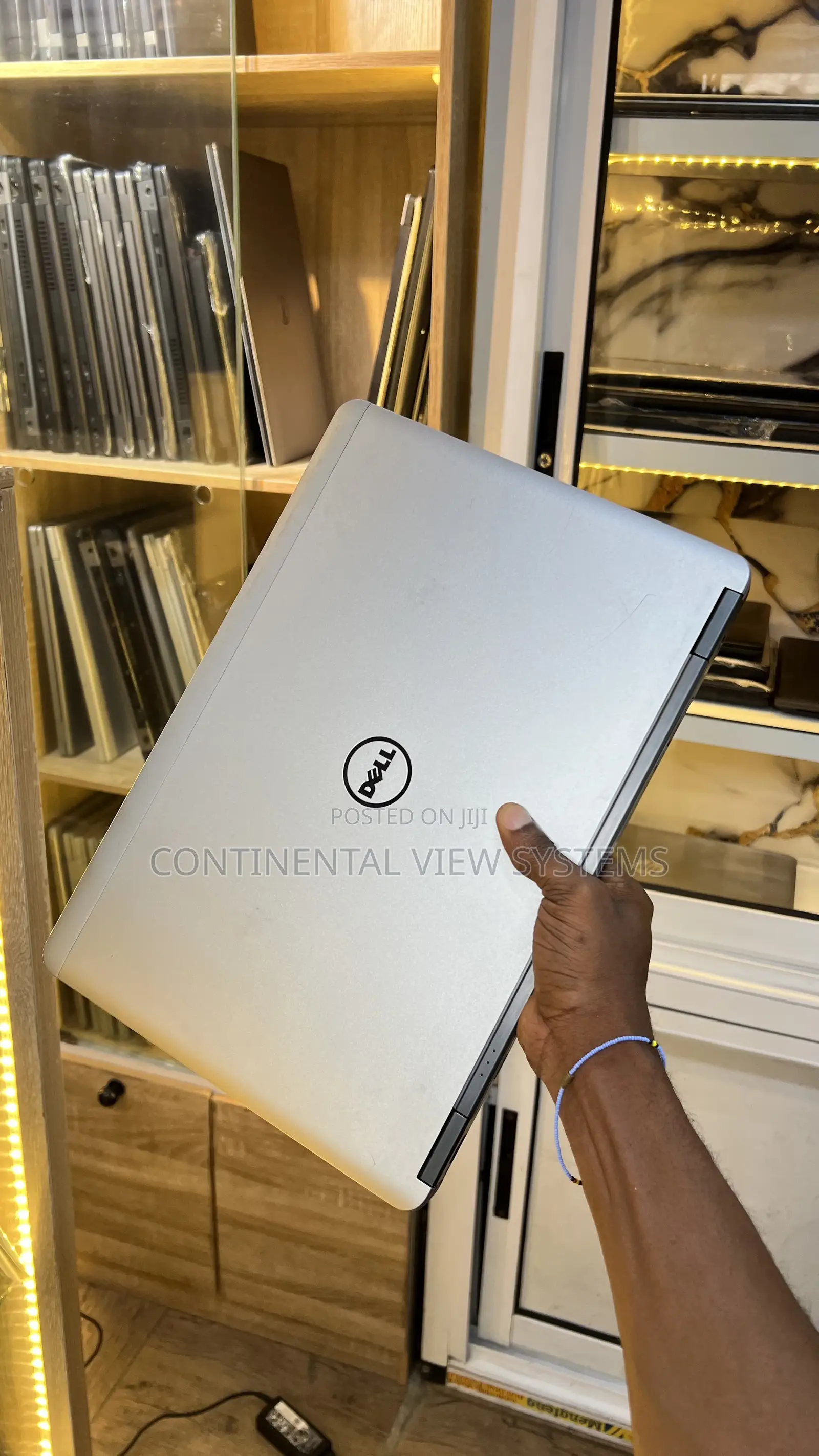 Laptop Dell Latitude E7450 8GB Intel Core i5 SSD 128GB