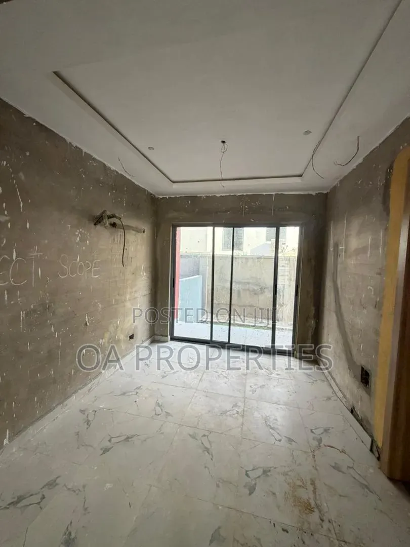 3bdrm Duplex in Ibadan for sale