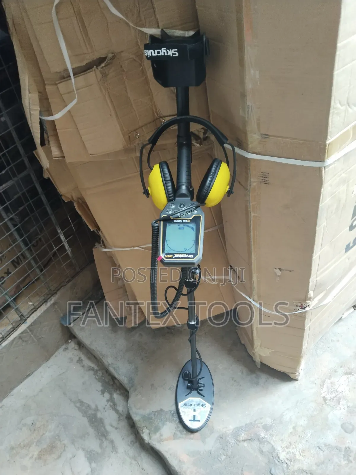 Gold And Metal Detector.