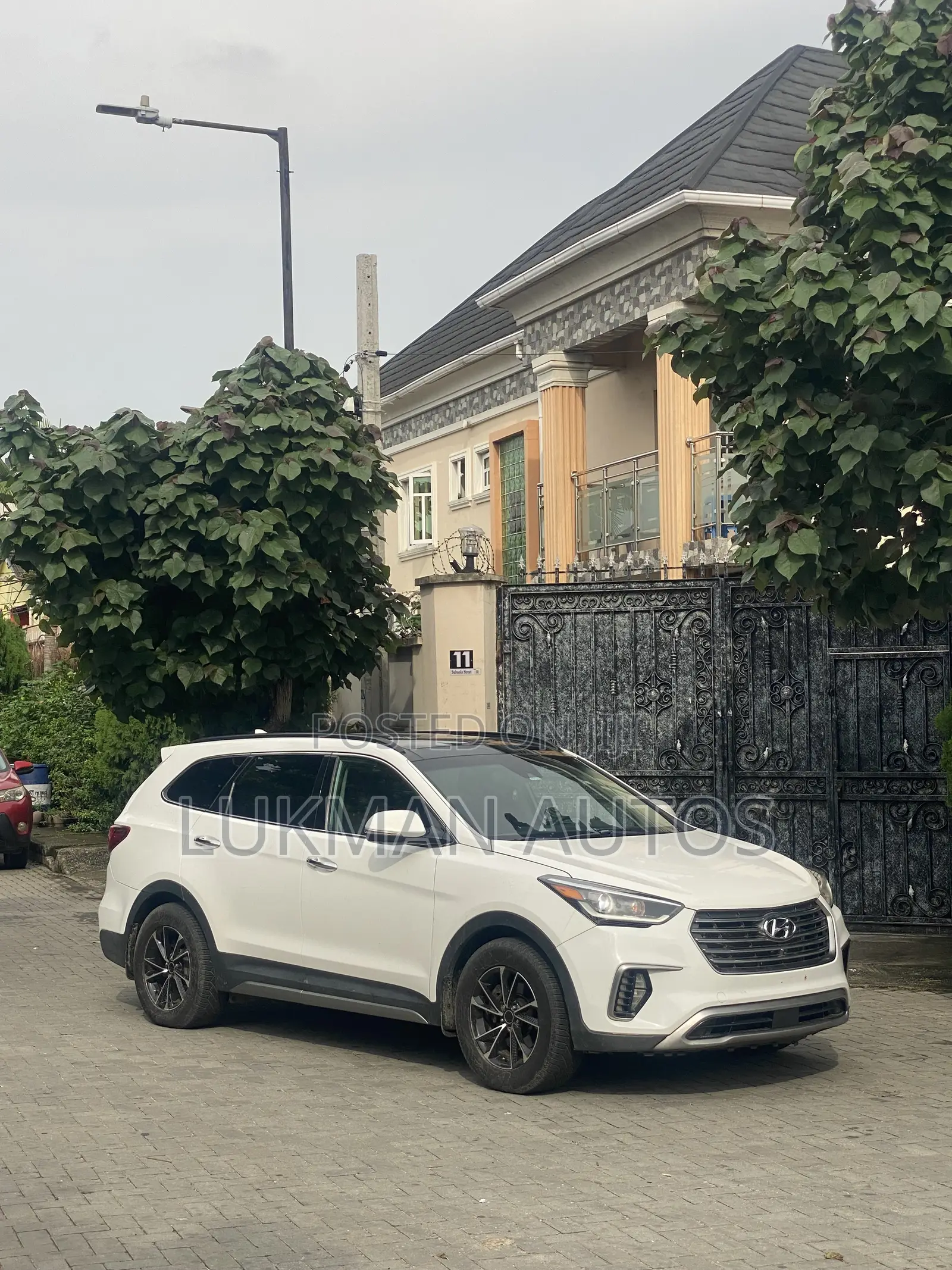 Hyundai Santa Fe Limited Ultimate AWD 2017 White