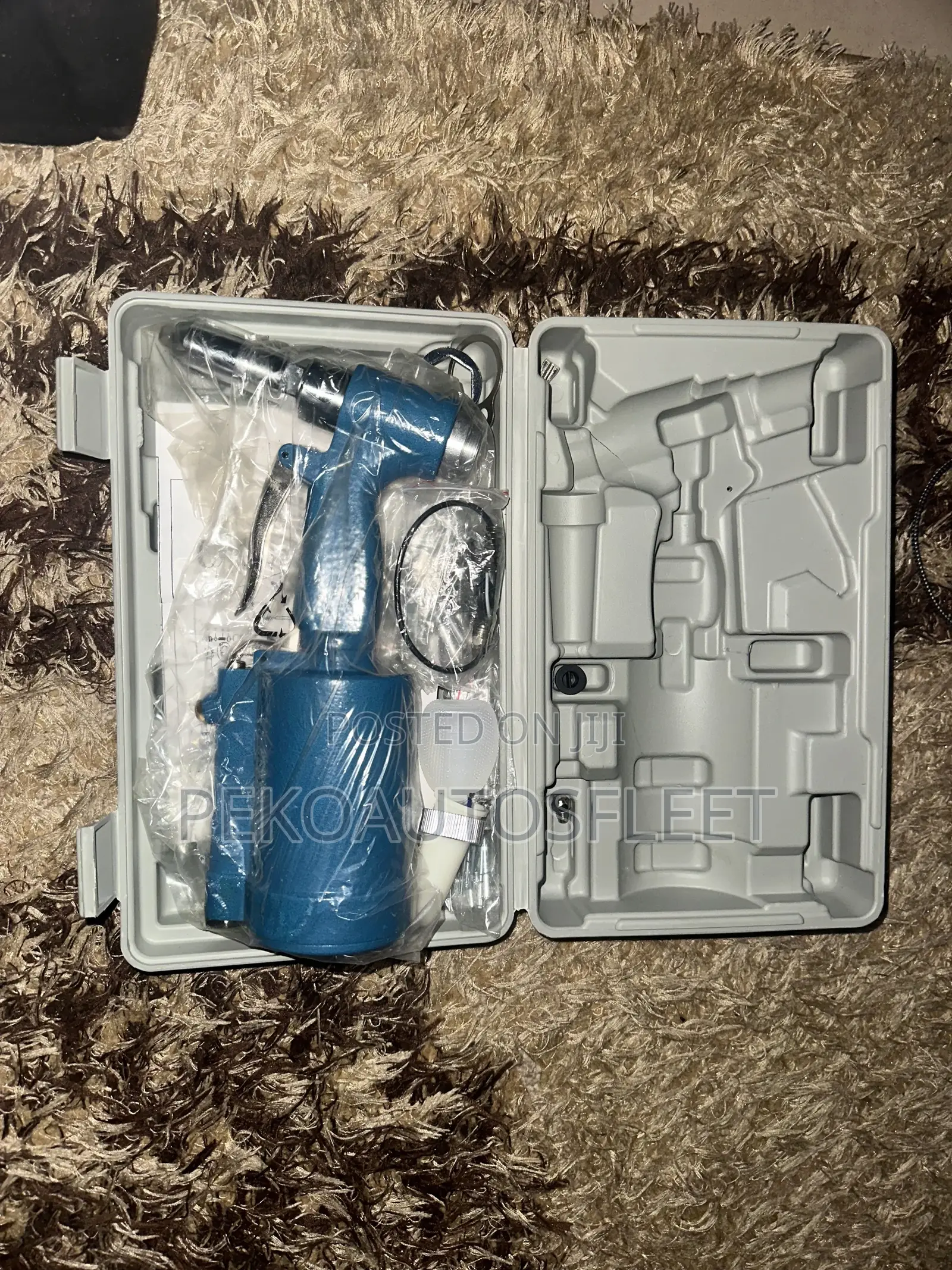 Hydraulic Air Riveter Commercial