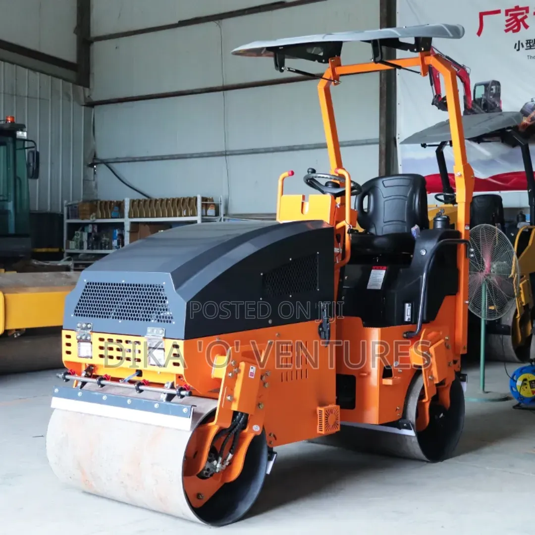 Double Drum Self-Propelled Diesel Vibratory Road Roller